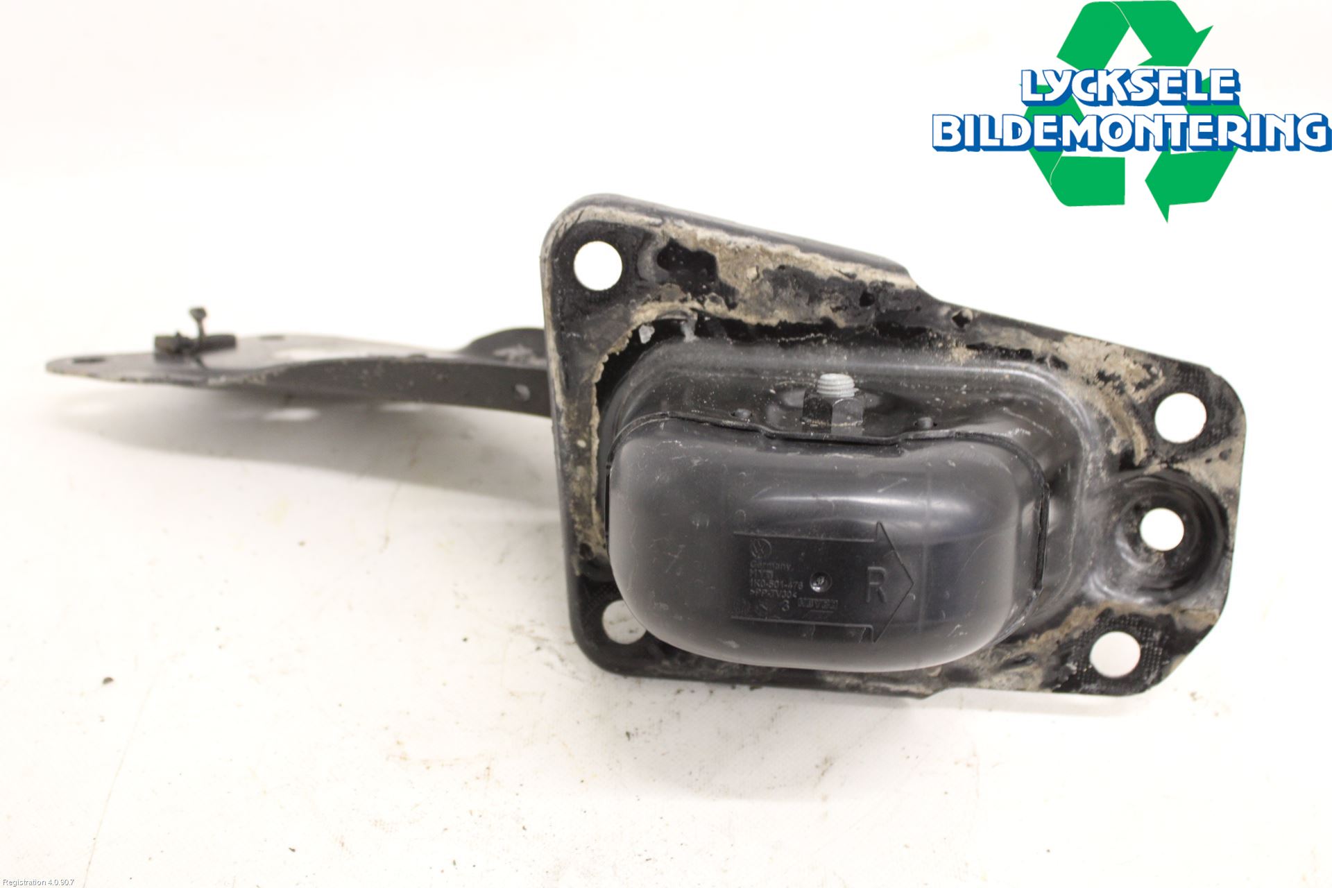 Volkswagen VW PASSAT 20-24 Bärarm Bak Höger