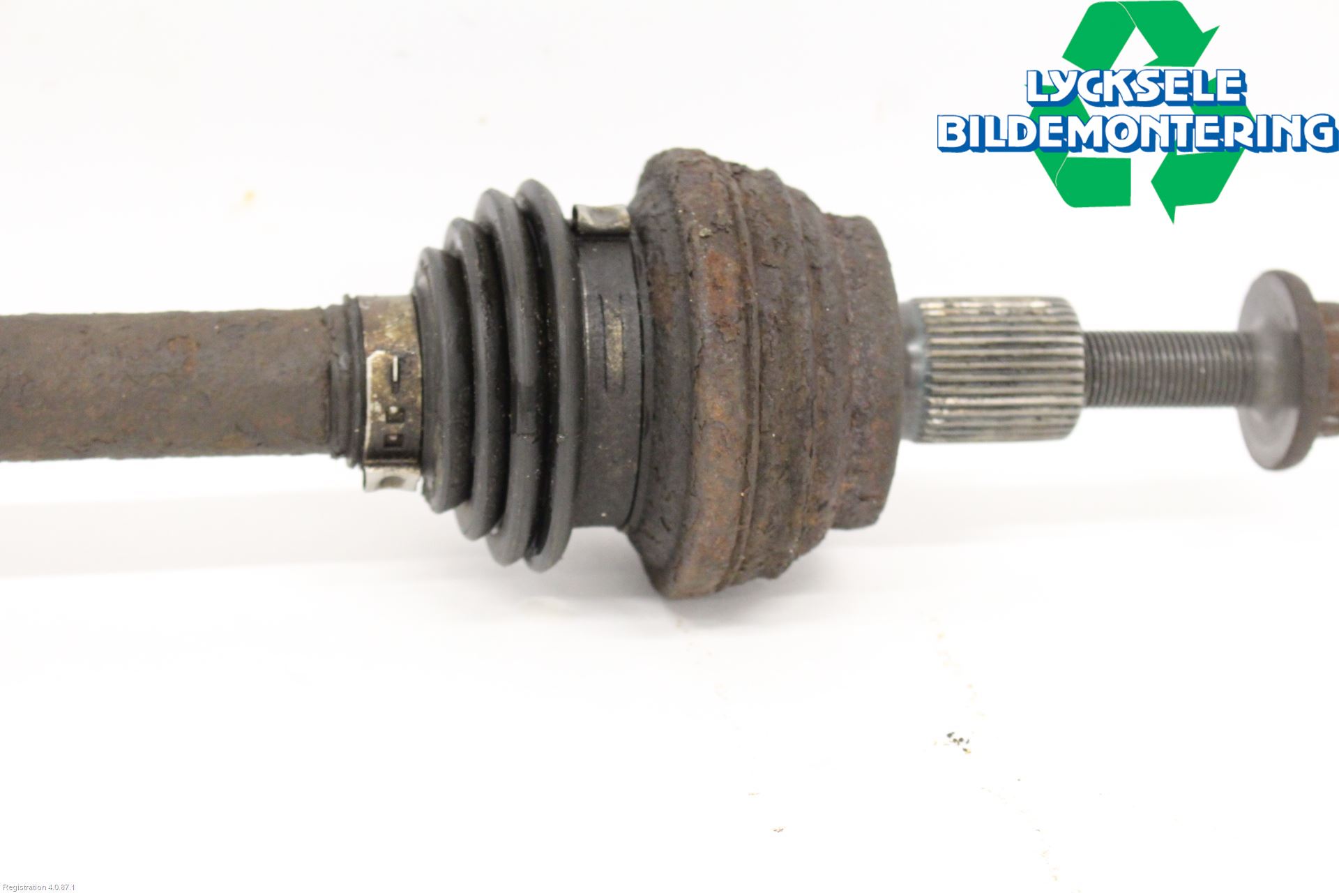 Skoda SUPERB 09-15 Drivaxel Bak Höger
