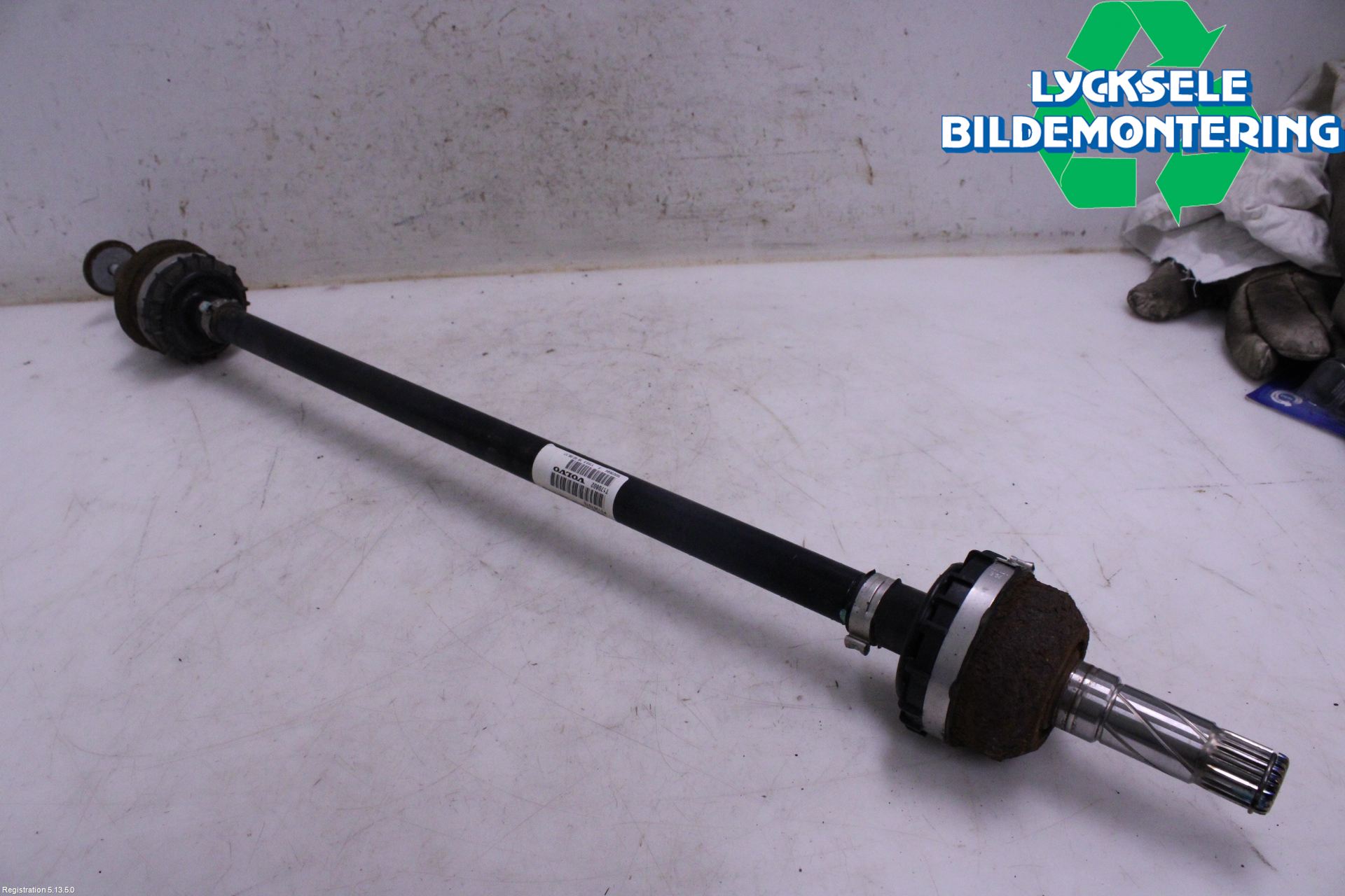 Volvo V90 17->> Drivaxel Bak Höger