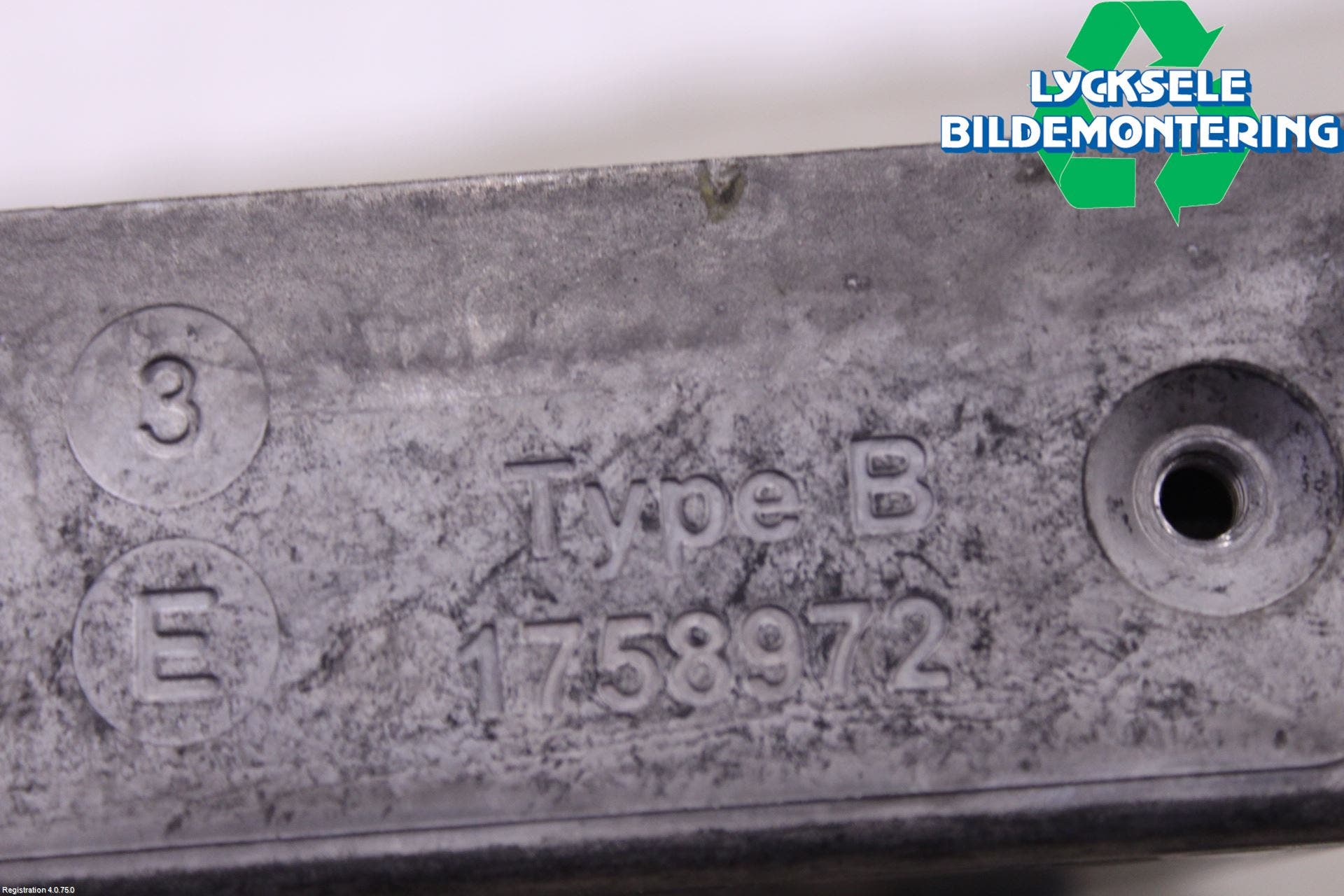 Nissan NAVARA 05-16 Bildskärm