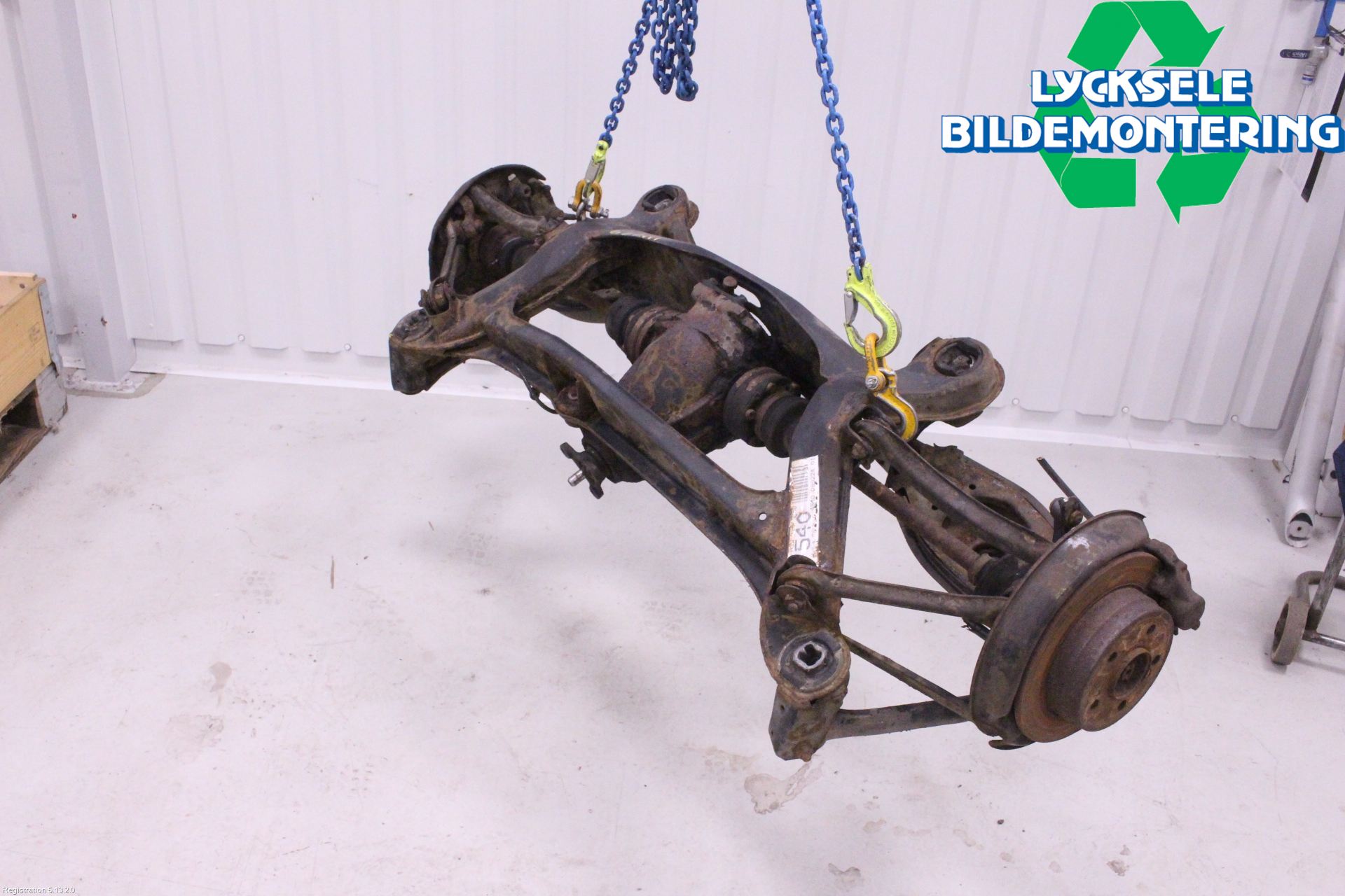 Mercedes-Benz MB 200-500  (W124) 86-96 Bakaxel