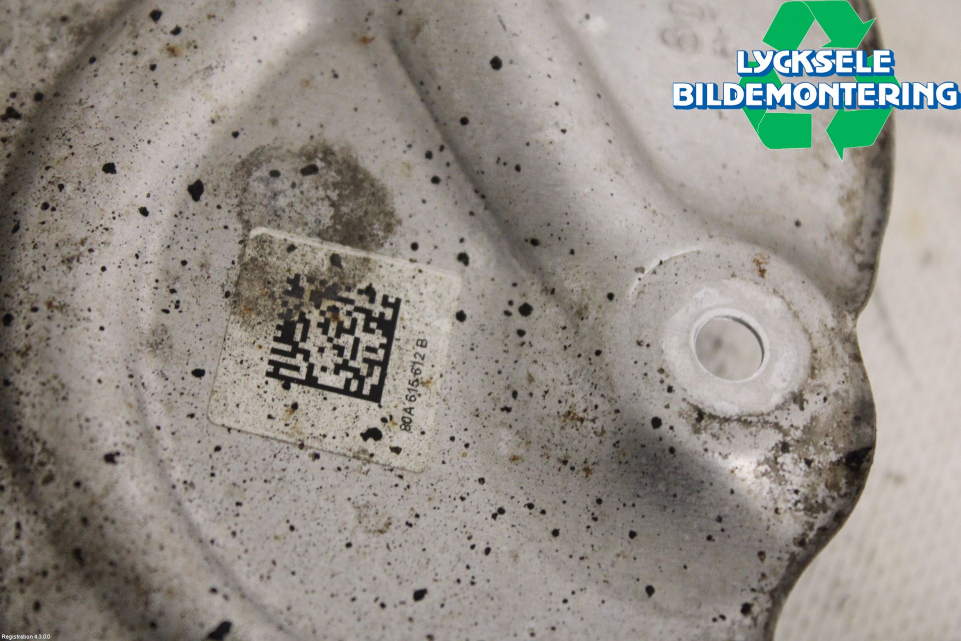 Audi A6 F2/C8 19- Bromssköld Bak