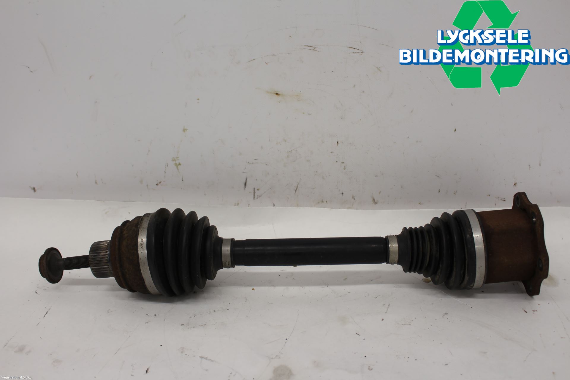 Audi A6 ALLROAD 12-18 Drivaxel Fram Höger