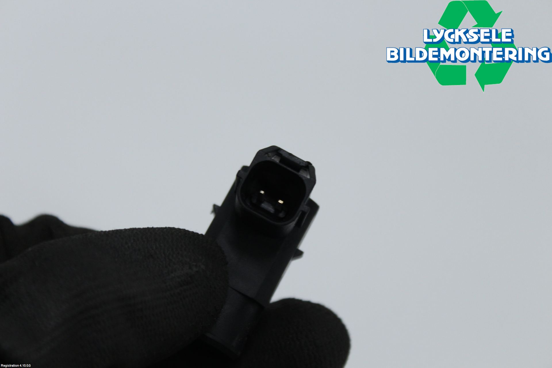 Suzuki VITARA 15- Parkeringshjälp Frontsensor