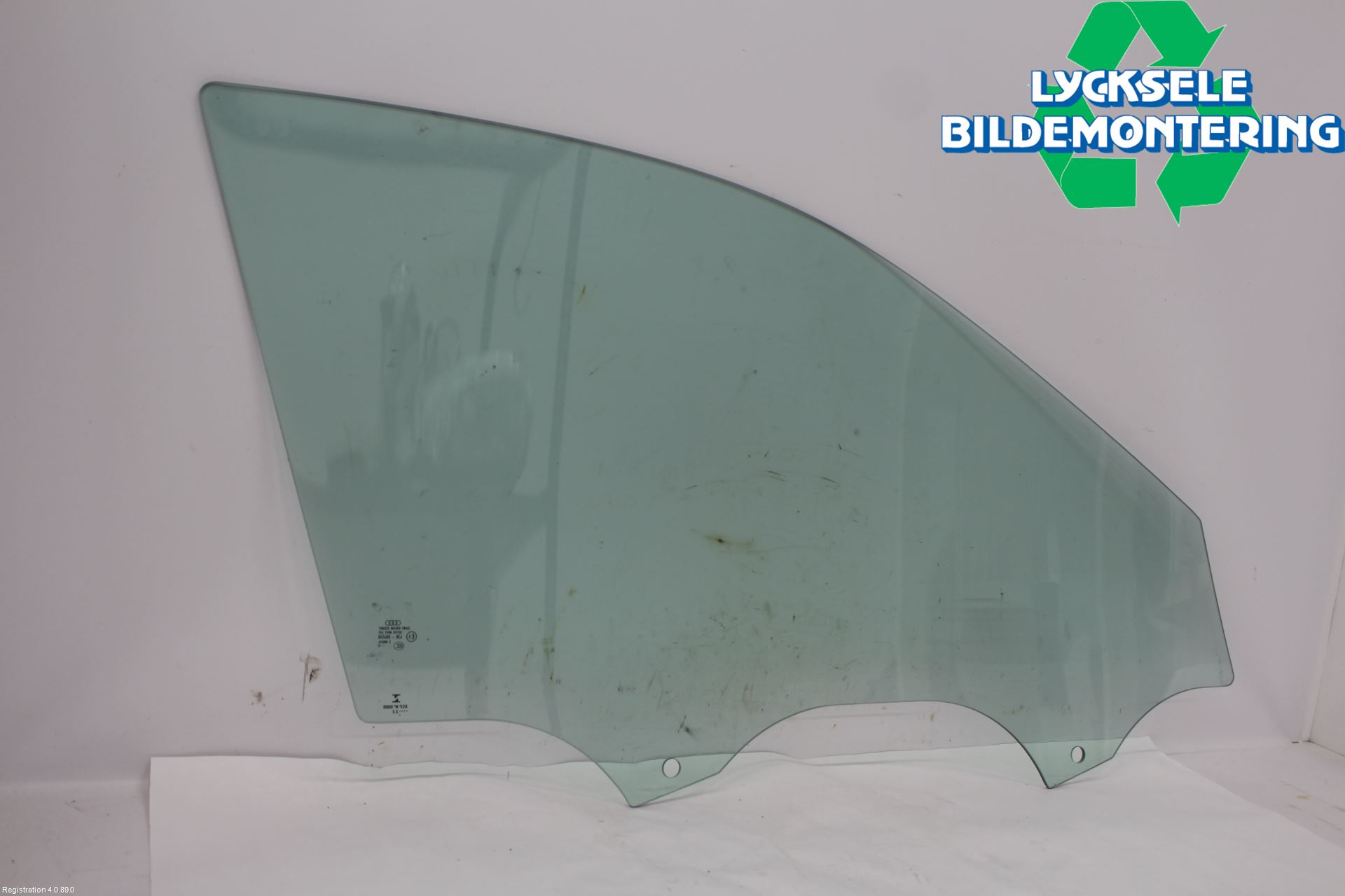 Audi Q5/SQ5 17- Dörruta Fram Vänster