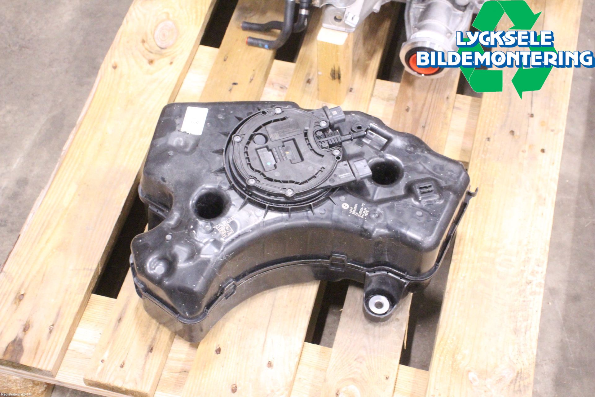 BMW X3 G01 18- Adblue Tank