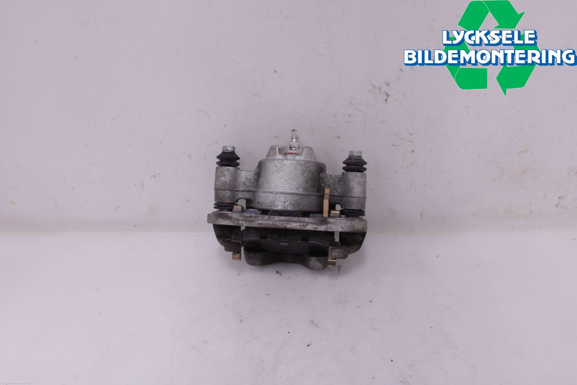 Suzuki JIMNY 81-21 Bromsok Fram Höger