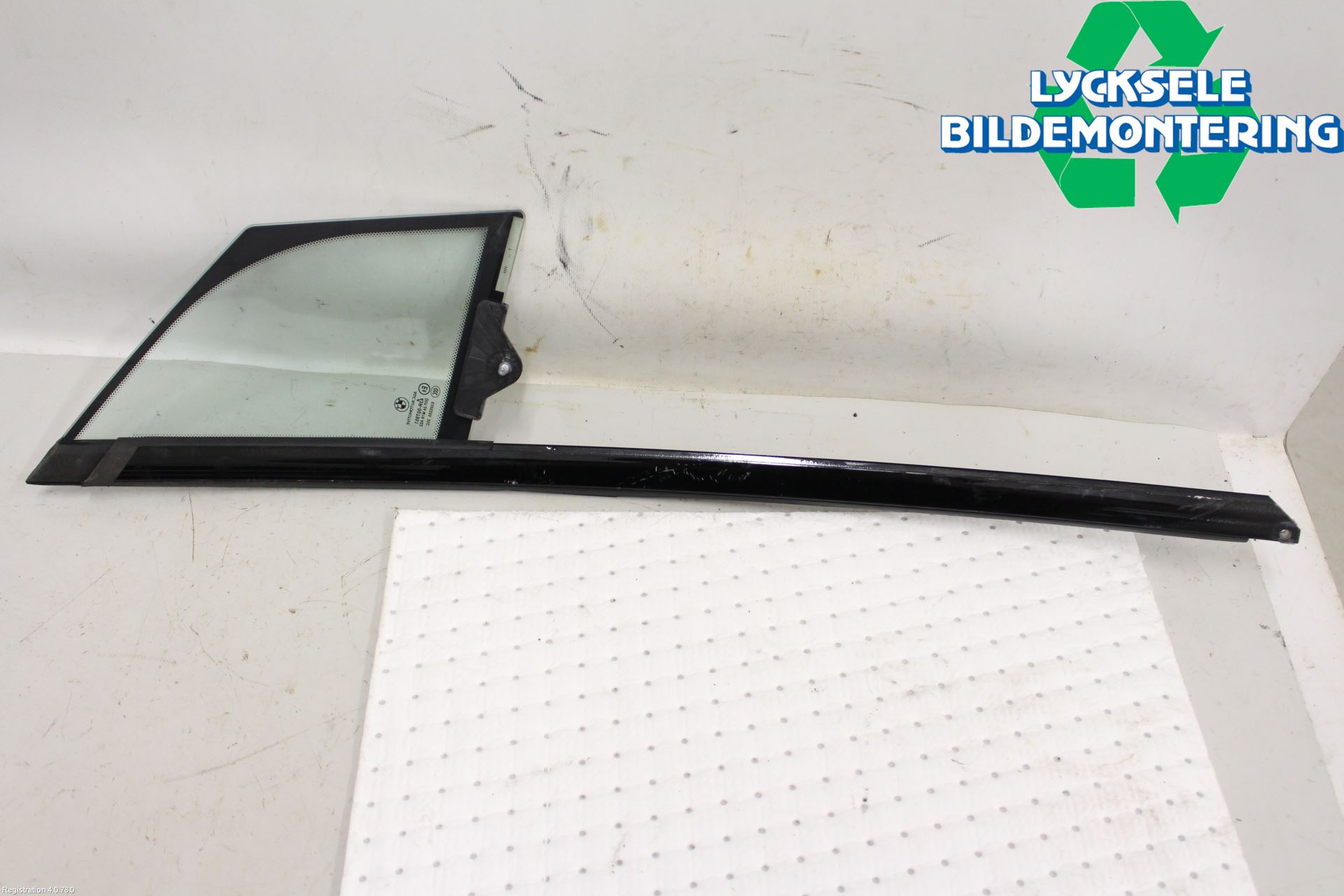 BMW i3 I01 13-22 Dörruta Fram Lilla Vä