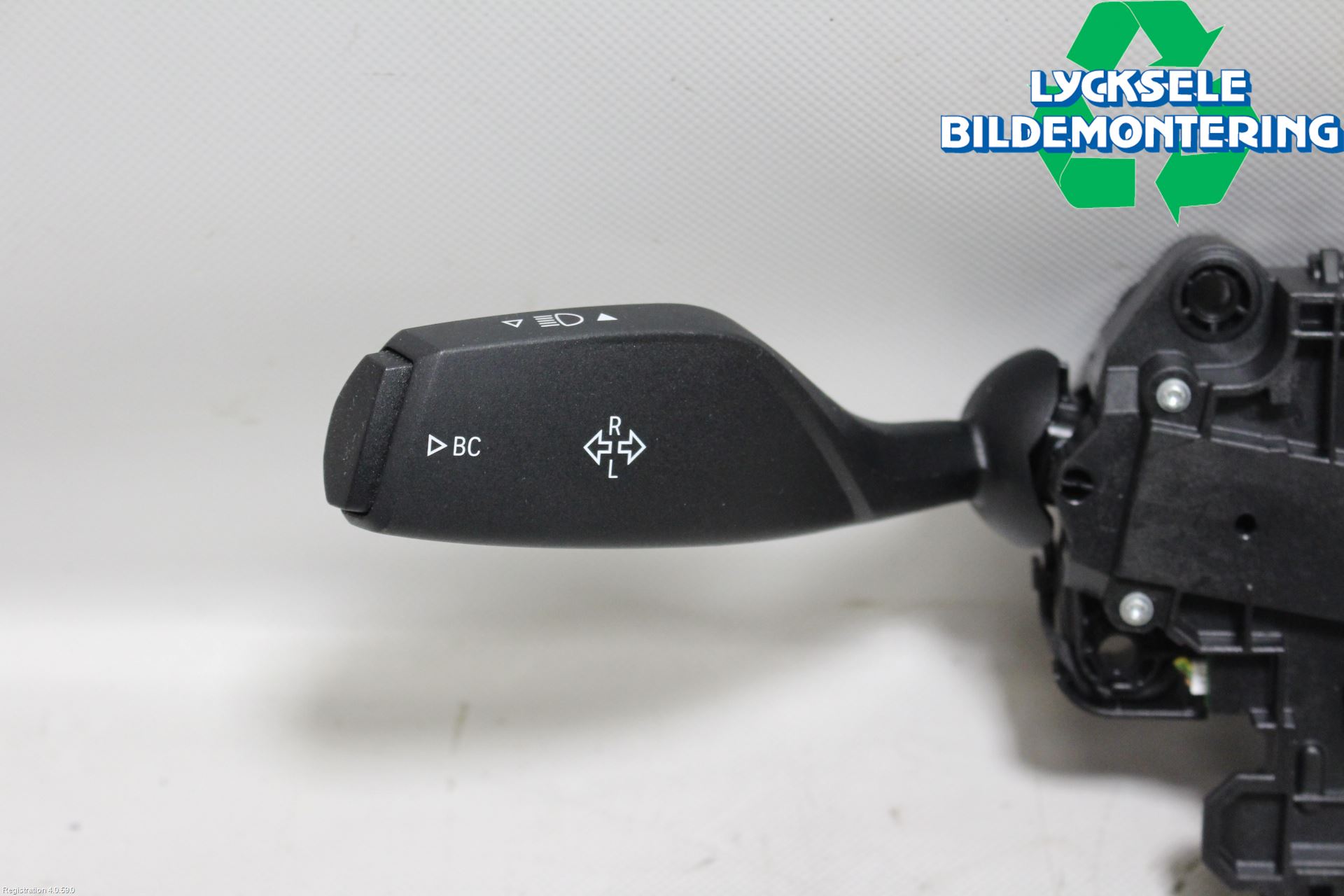 BMW 5 G30/G31/F90 17-23 Spakcentral