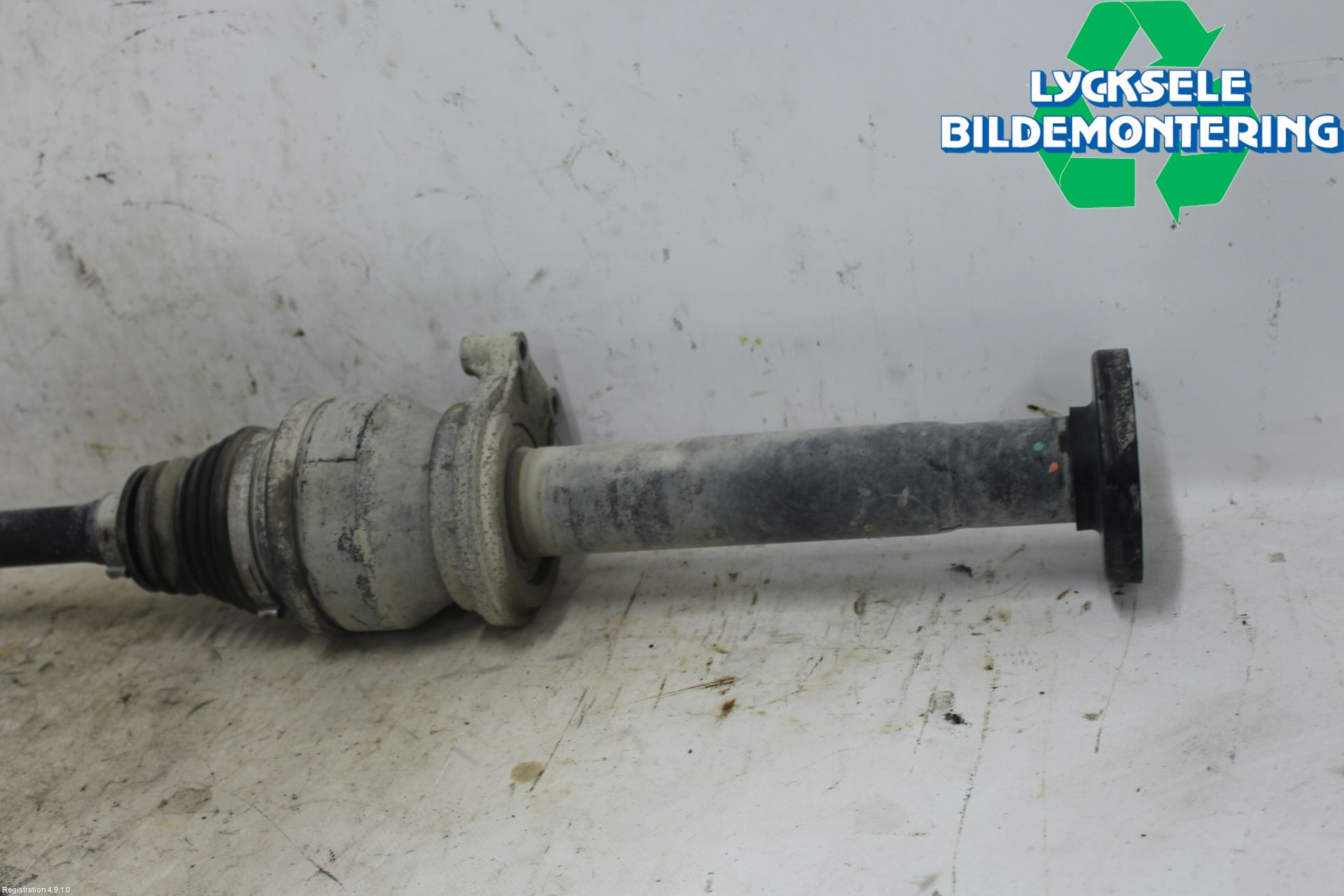 Volkswagen VW TRANSP/CARAVELLE (T6) 16-22 Drivaxel Fram Höger