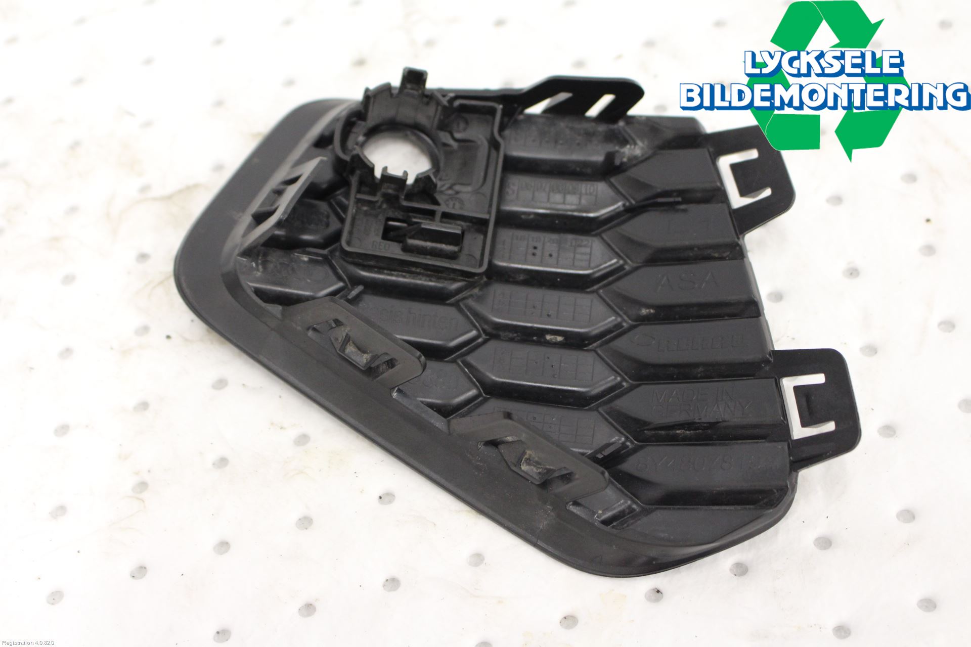 Audi A3/S3 8Y 21- Stötfångardel Bak Vä