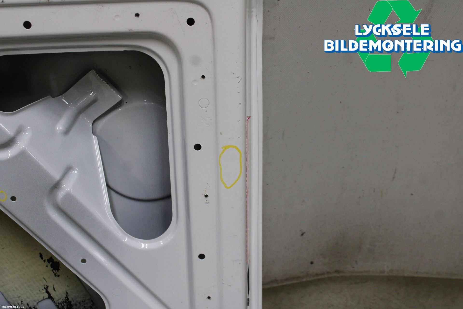 Volkswagen VW CADDY 11-15 Dörr Bak Van-Skåp Höger