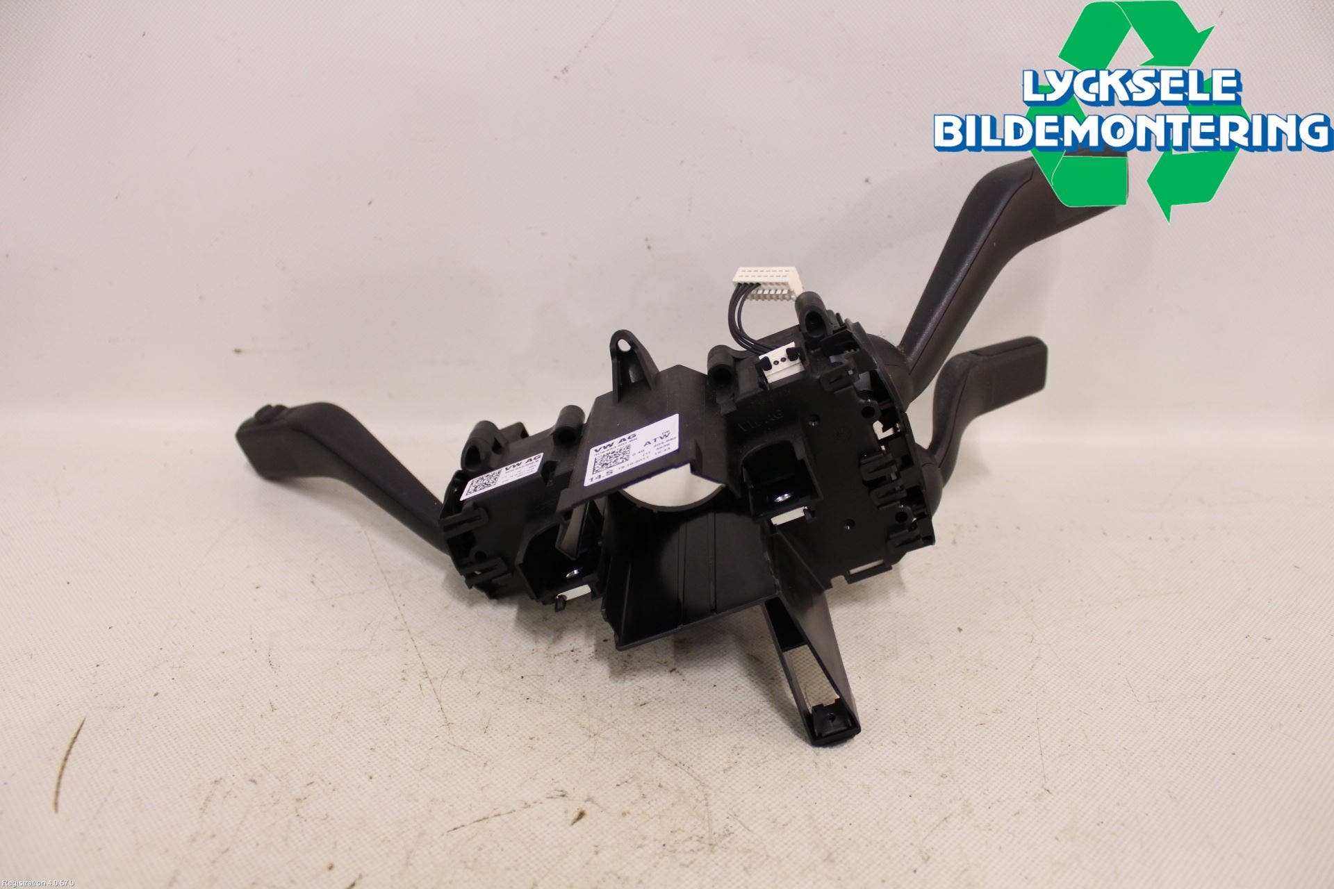 Volkswagen VW PASSAT 11-14 Spakcentral