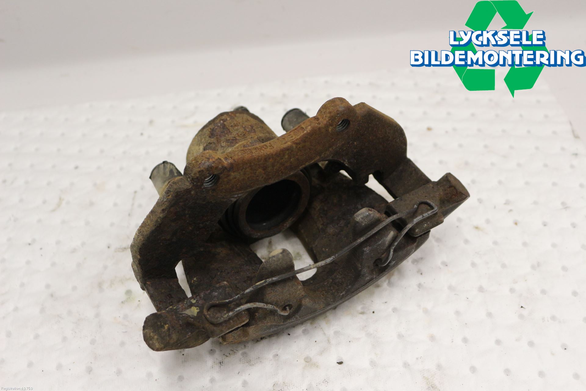 Ford KUGA 08-12 Bromsok Fram Höger