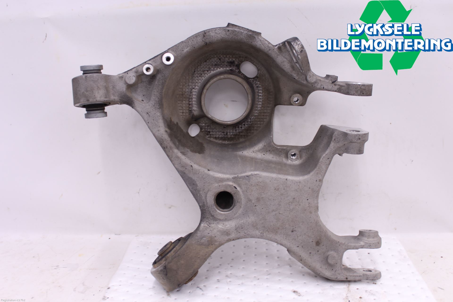 Ford MUSTANG VI 15-22 Bärarm Bak Vänster