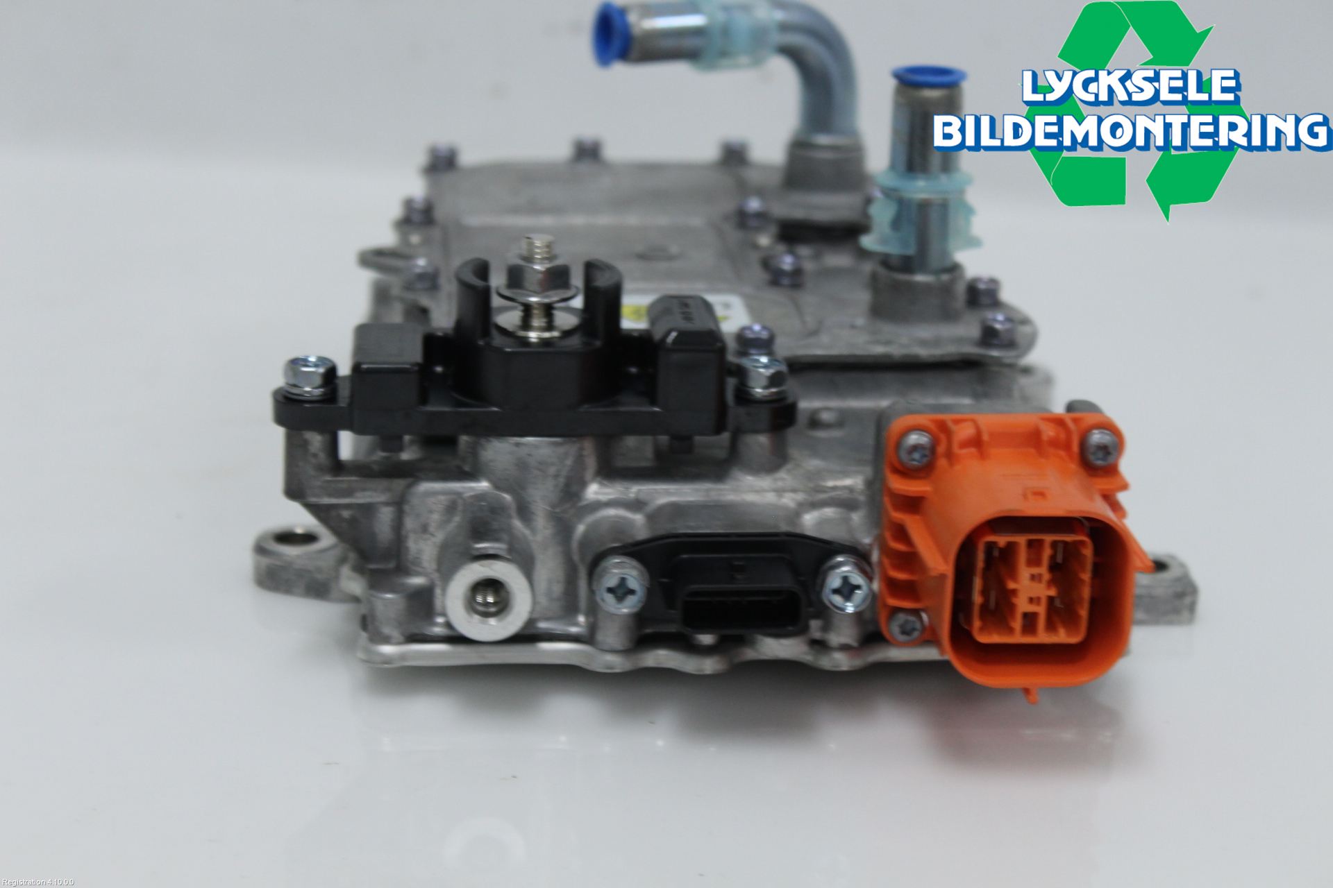 Ford MUSTANG Mach-E 21- Converter