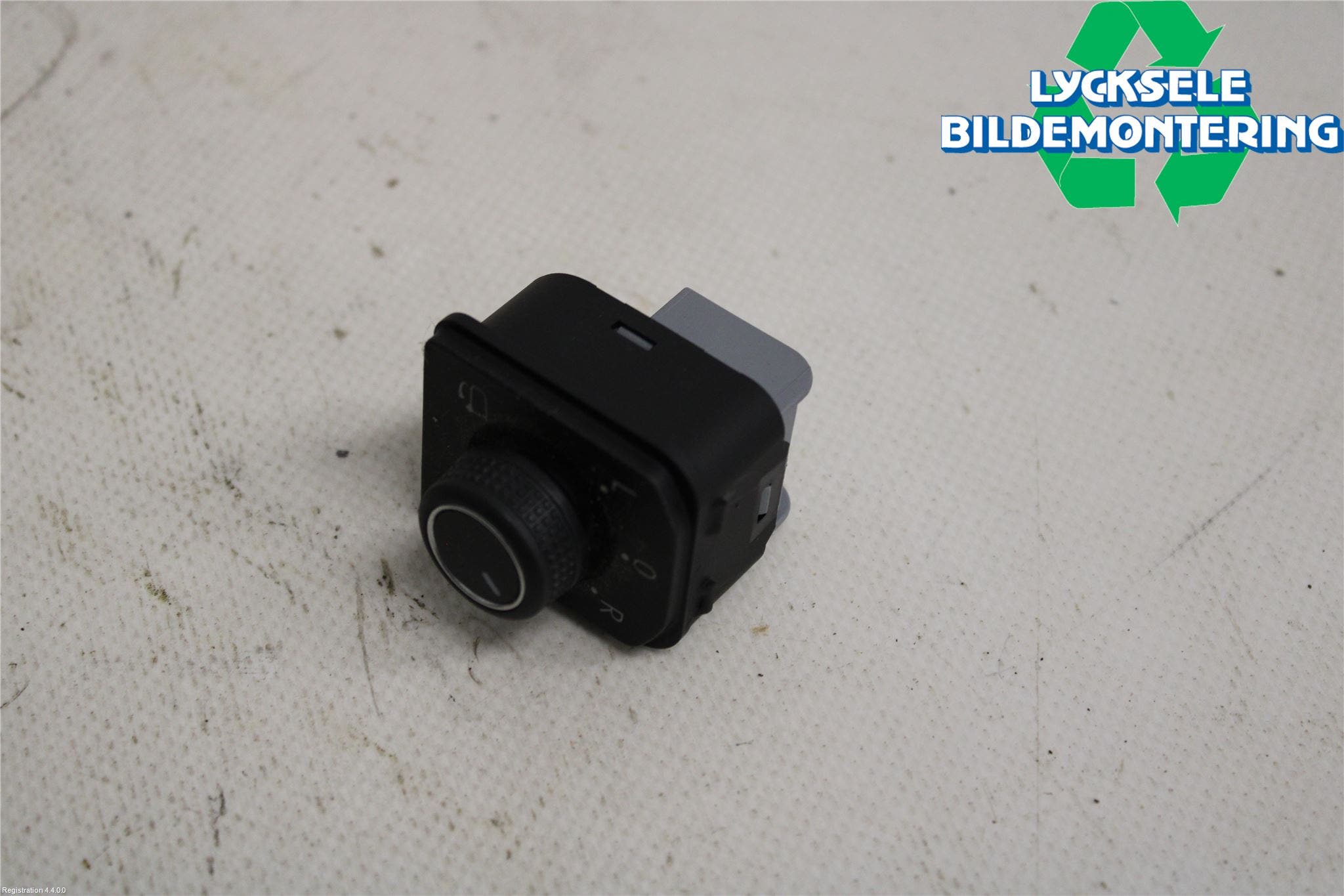 CUPRA LEON 21- Strömställare Spegel