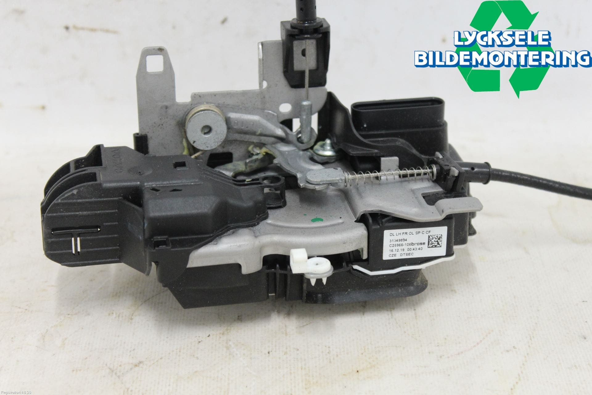 Volvo V60 19- Låskista-Dörrlås