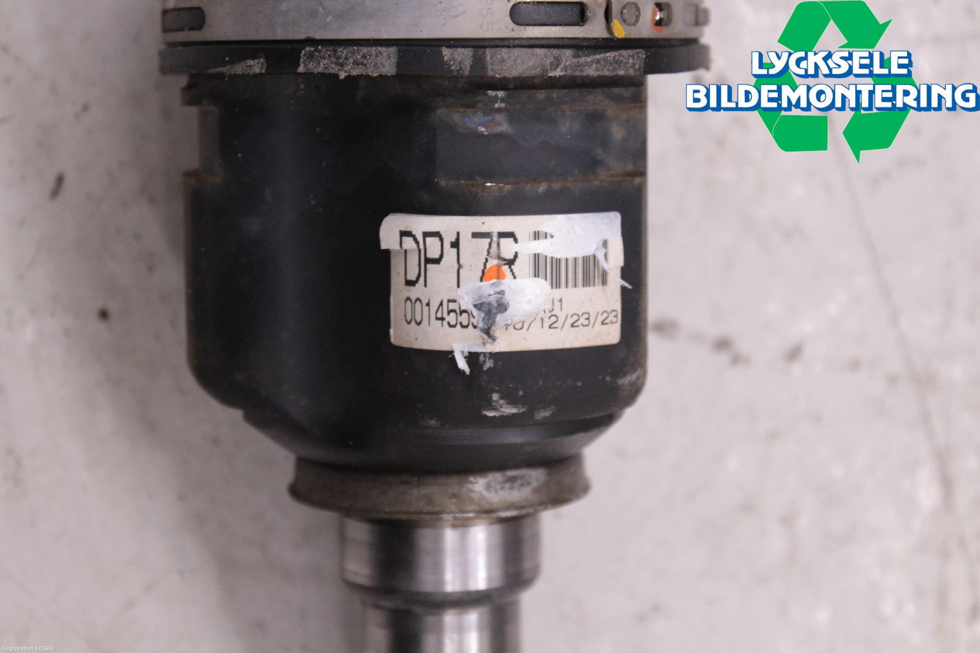 Toyota VERSO-S 11-16 Drivaxel Fram Höger