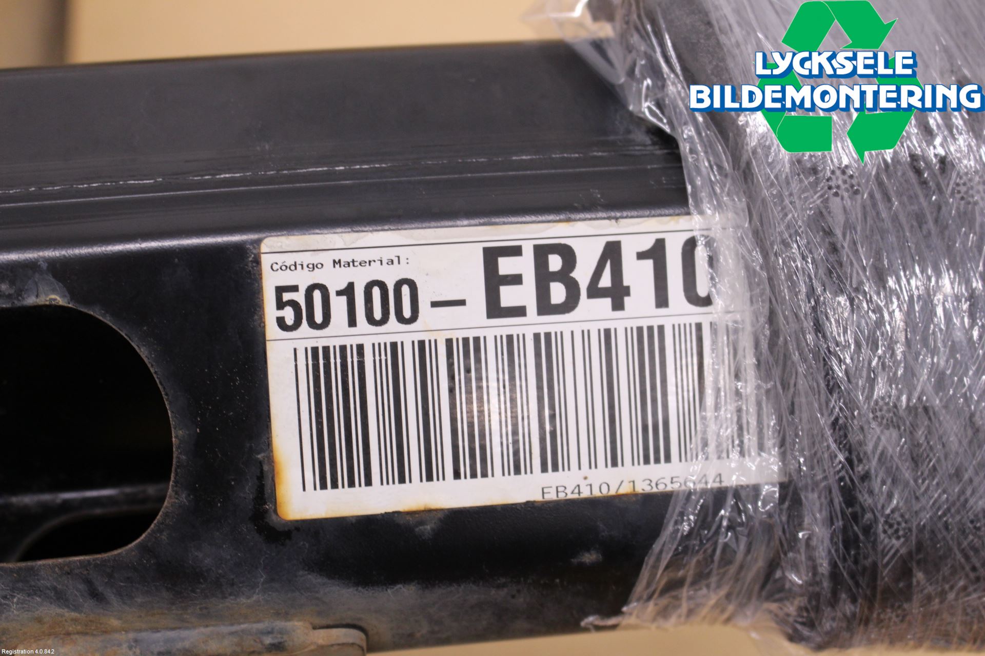 Nissan NAVARA 05-16 Stötfångarbalk Fram