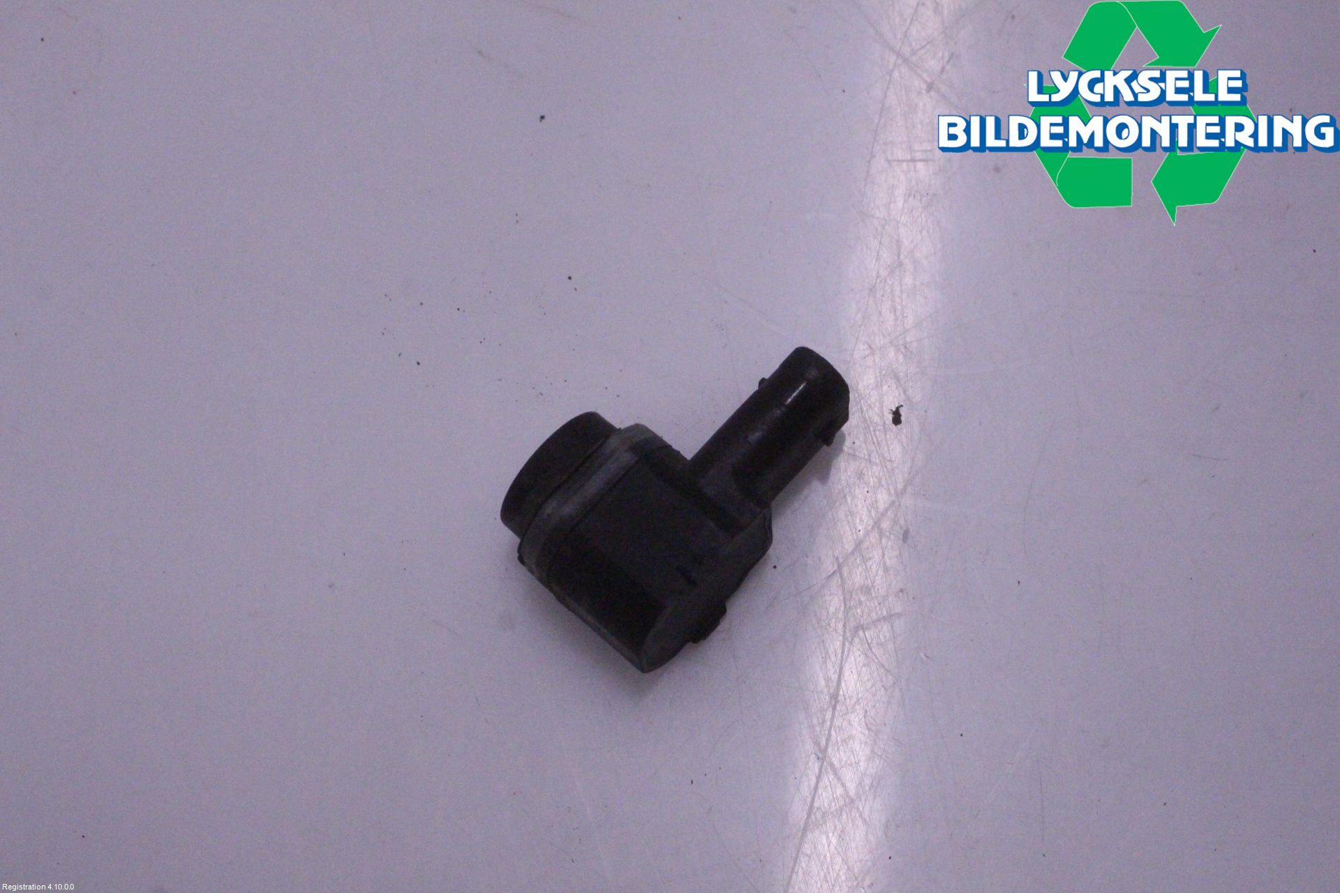 Volkswagen VW PASSAT 11-14 Parkeringshjälp Frontsensor