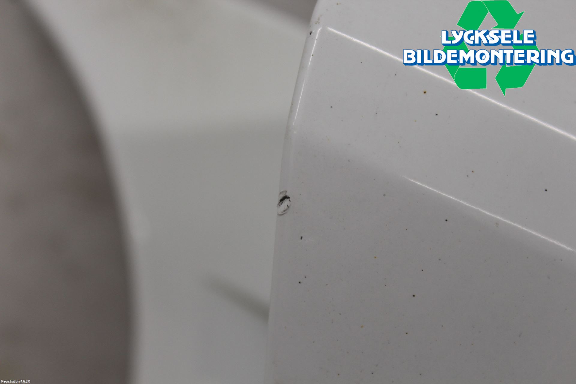 Ford KUGA 17-19 Stötfångardel Bak Vä