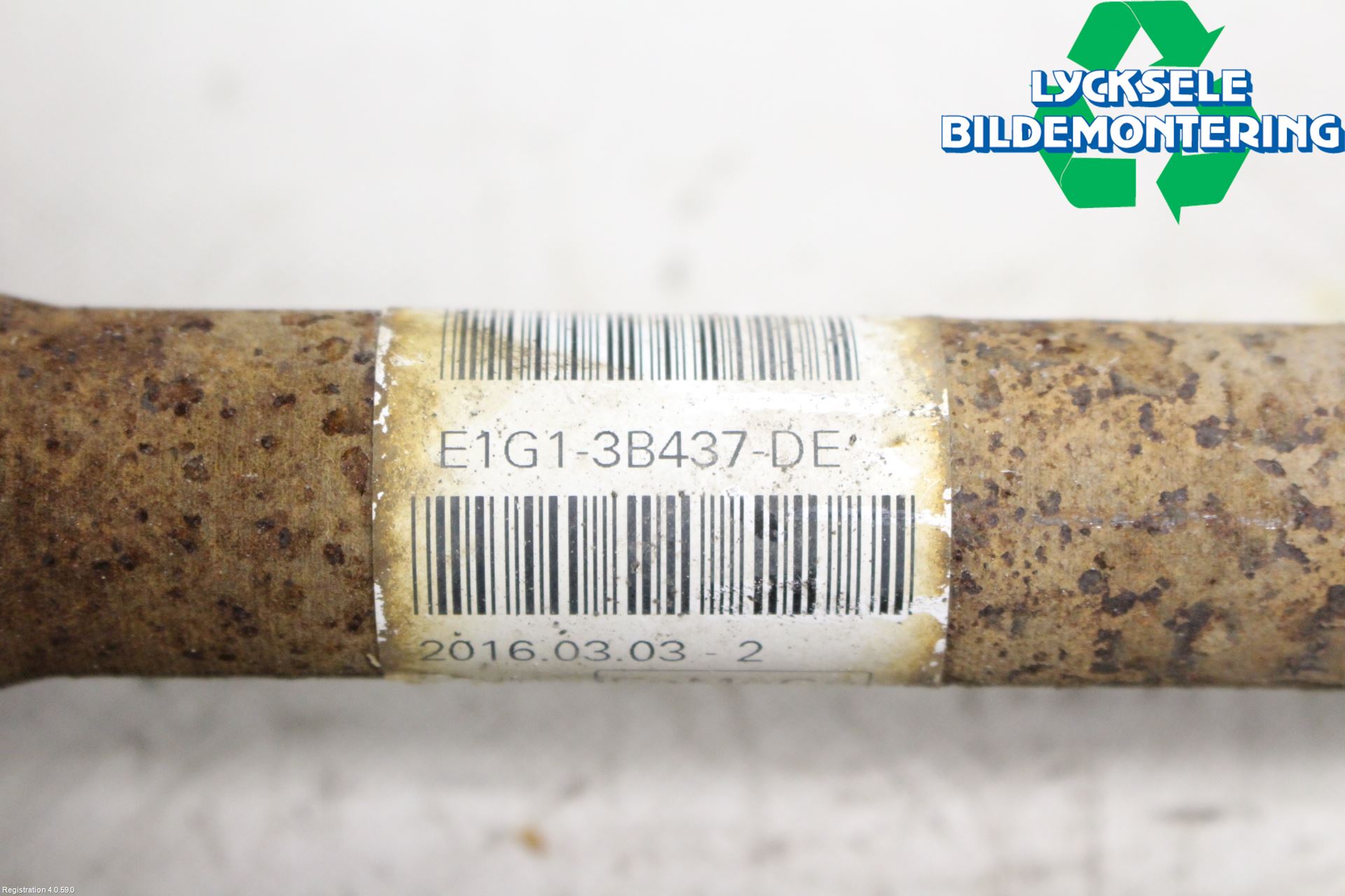 Ford GALAXY 16- Drivaxel Fram Vänster