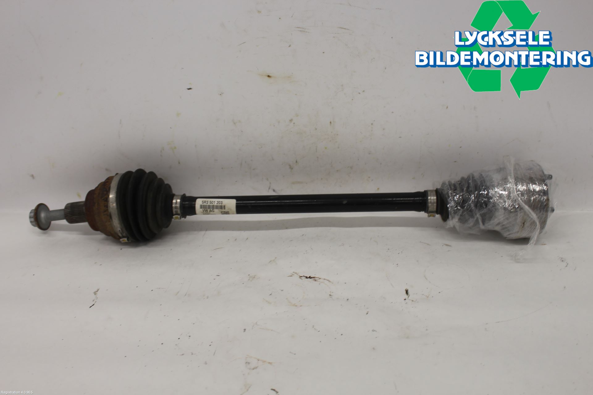 Volkswagen VW CADDY 21- Drivaxel Fram Höger