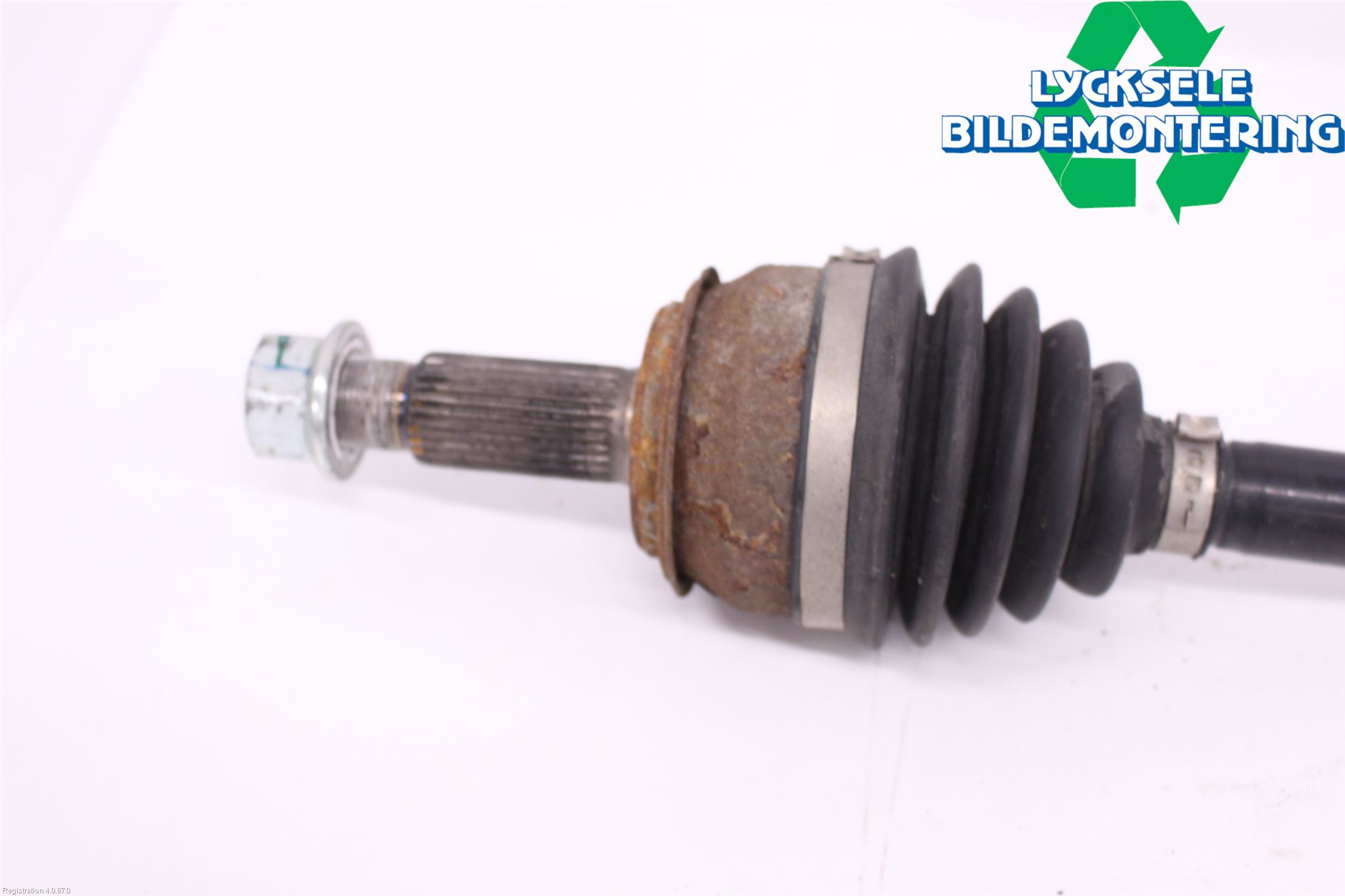 Nissan QASHQAI 17-21 Drivaxel Fram Vänster