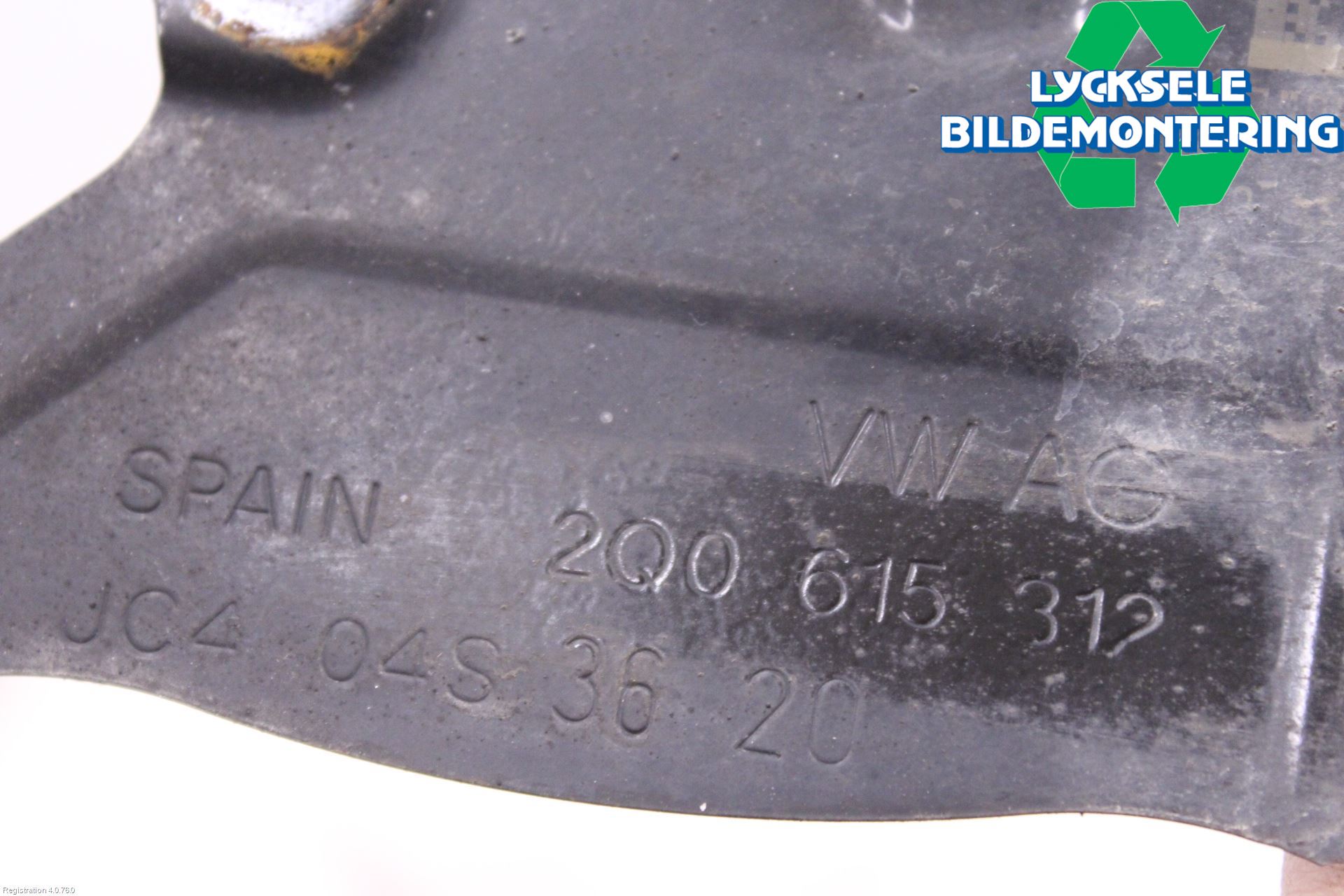 Volkswagen VW T-CROSS 19- Bromssköld Fram