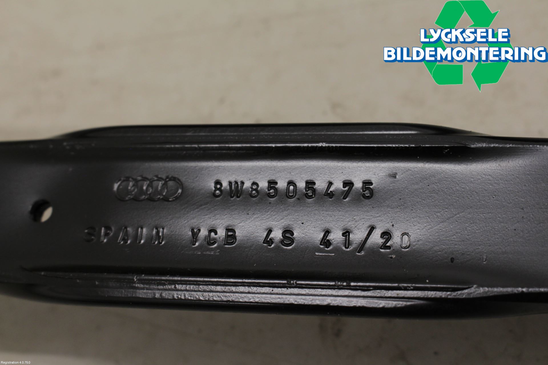 Audi A5 17- Bakaxelbalk