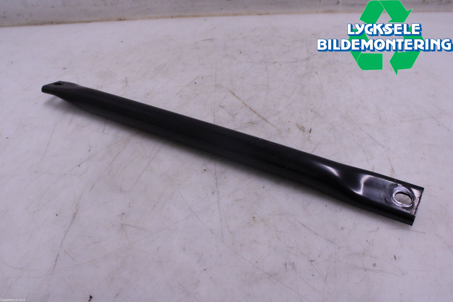 BMW 5 F10/F11/F18 09-17 Front Övrigt