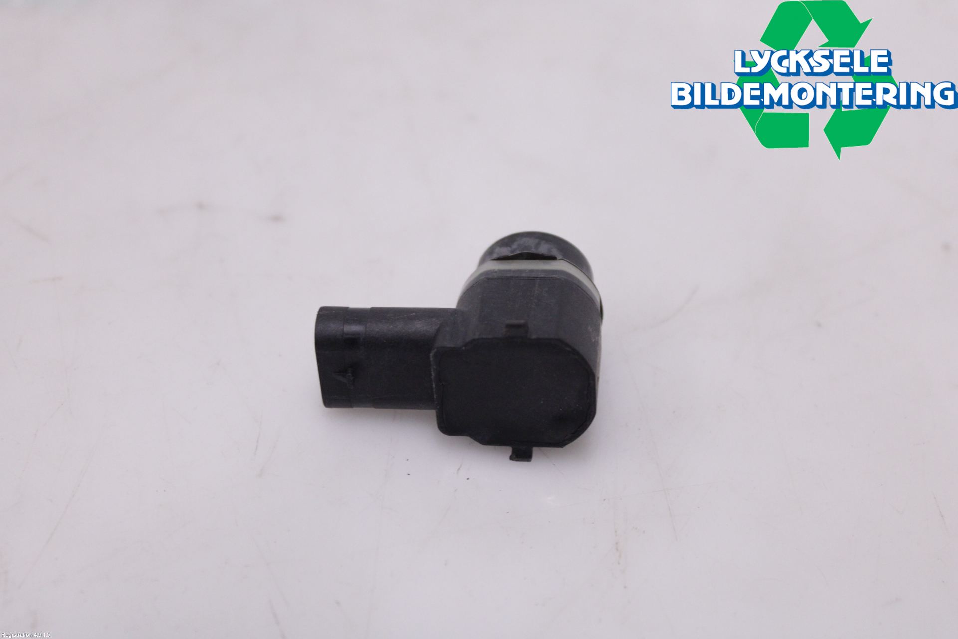 Volkswagen VW PASSAT 11-14 Parkeringshjälp Frontsensor