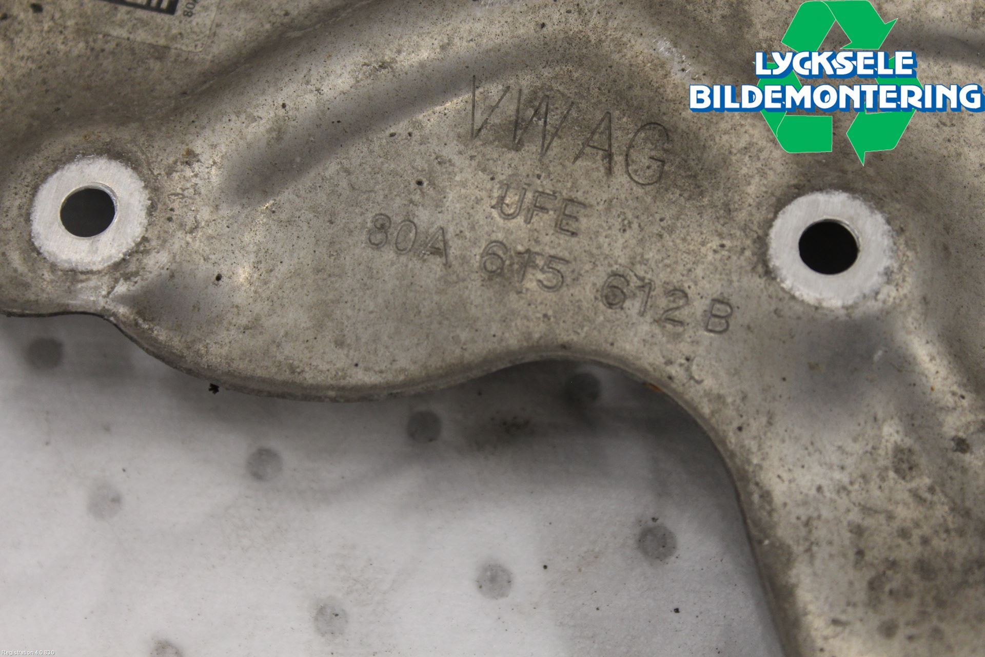 Audi A6 F2/C8 19- Bromssköld Bak