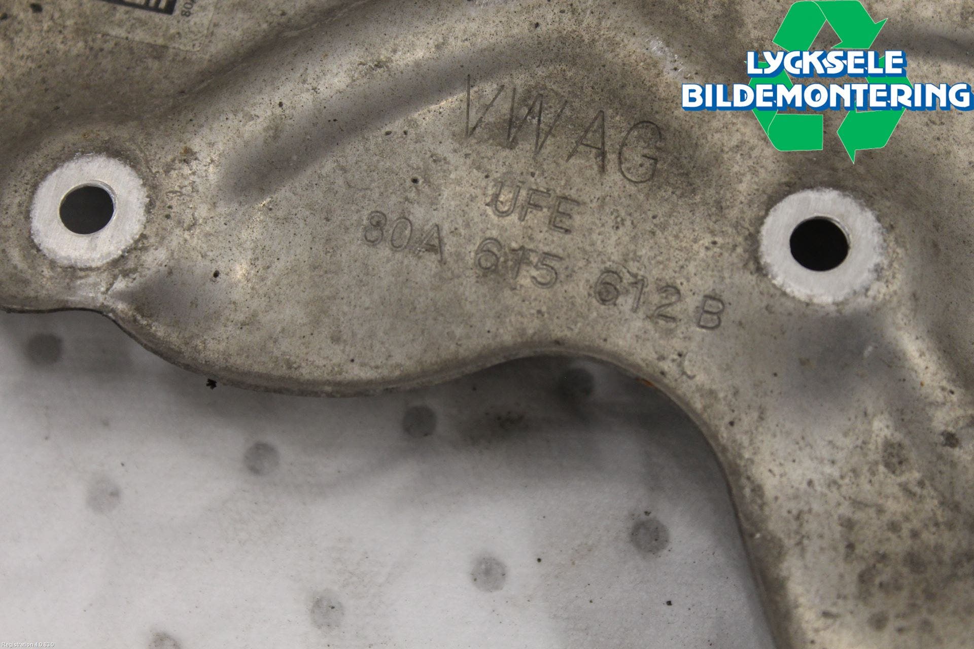 Audi A6 F2/C8 19- Bromssköld Bak