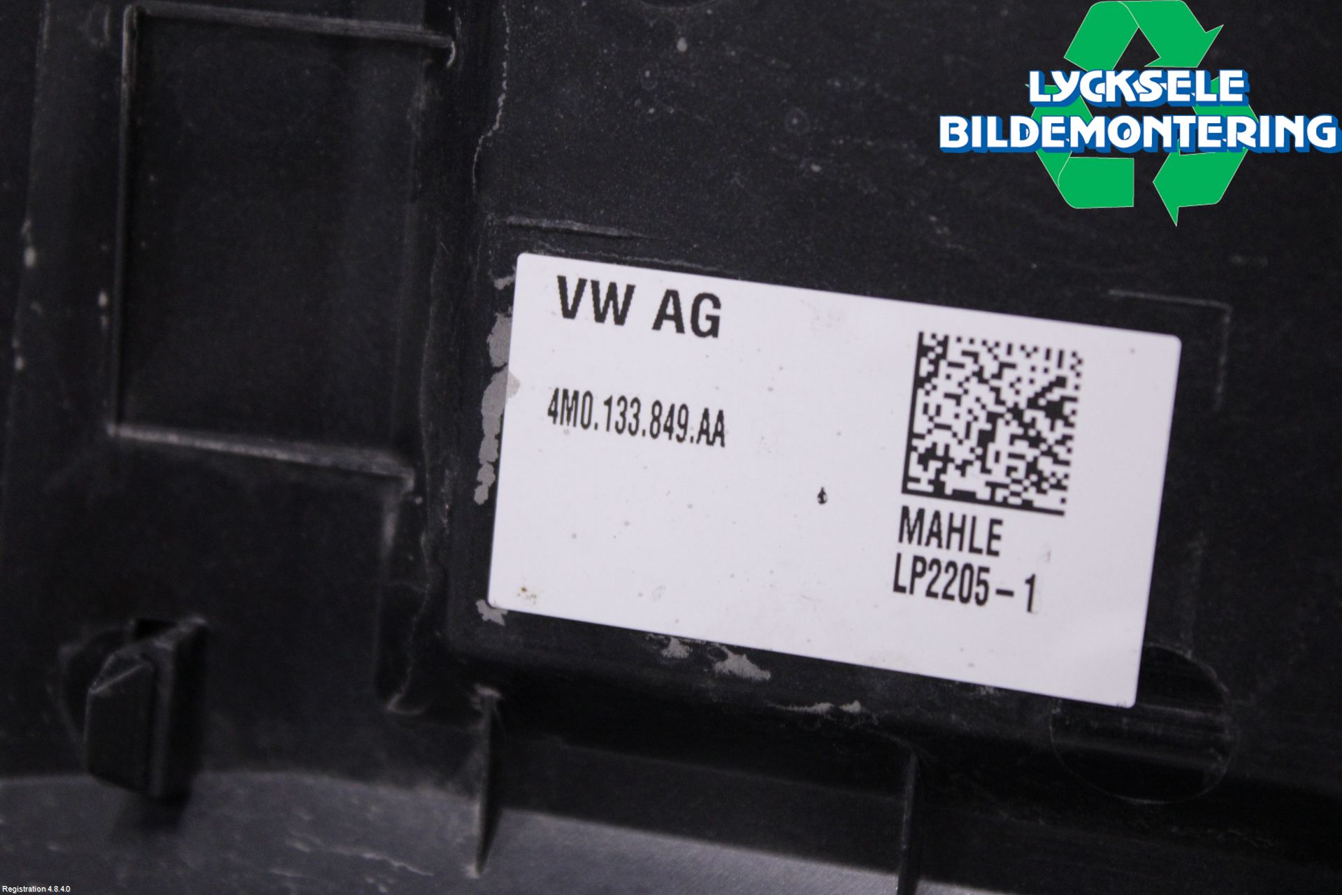 Audi Q8/SQ8 4M 19- Motorkåpa