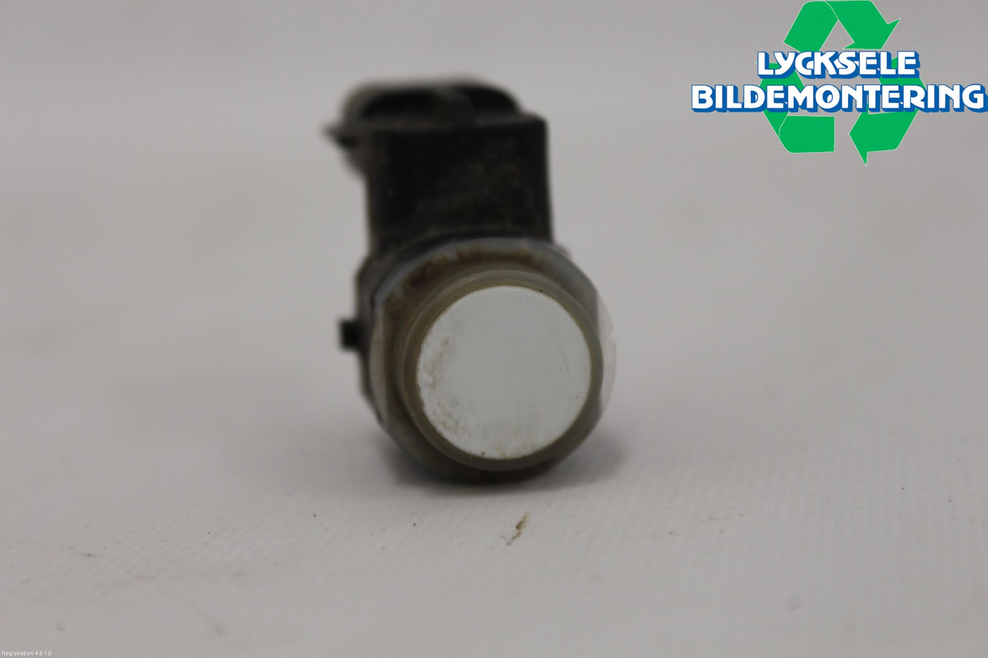 Opel VIVARO 15-19 Parkeringshjälp Backsensor