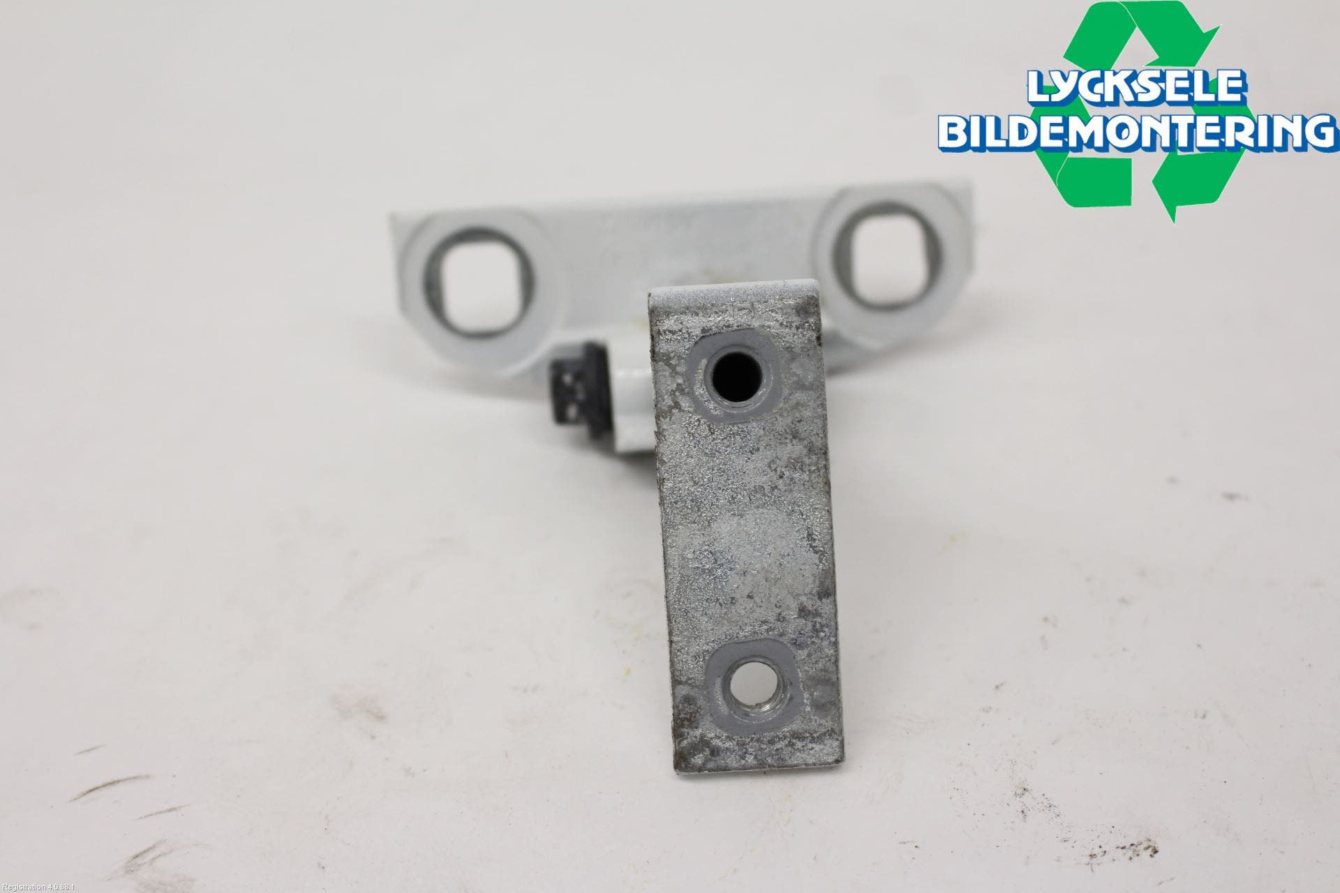 Volvo V60 14-18 Dörrgångjärn