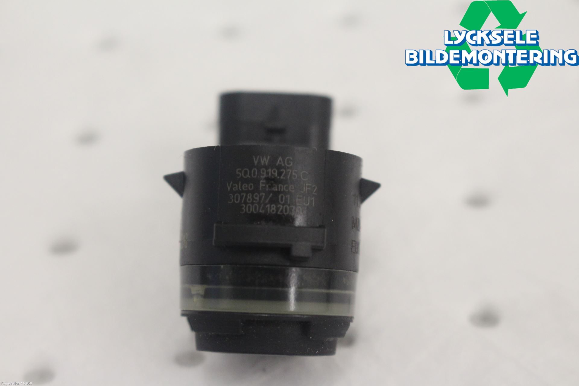 Skoda SUPERB 16-24 Parkeringshjälp Backsensor