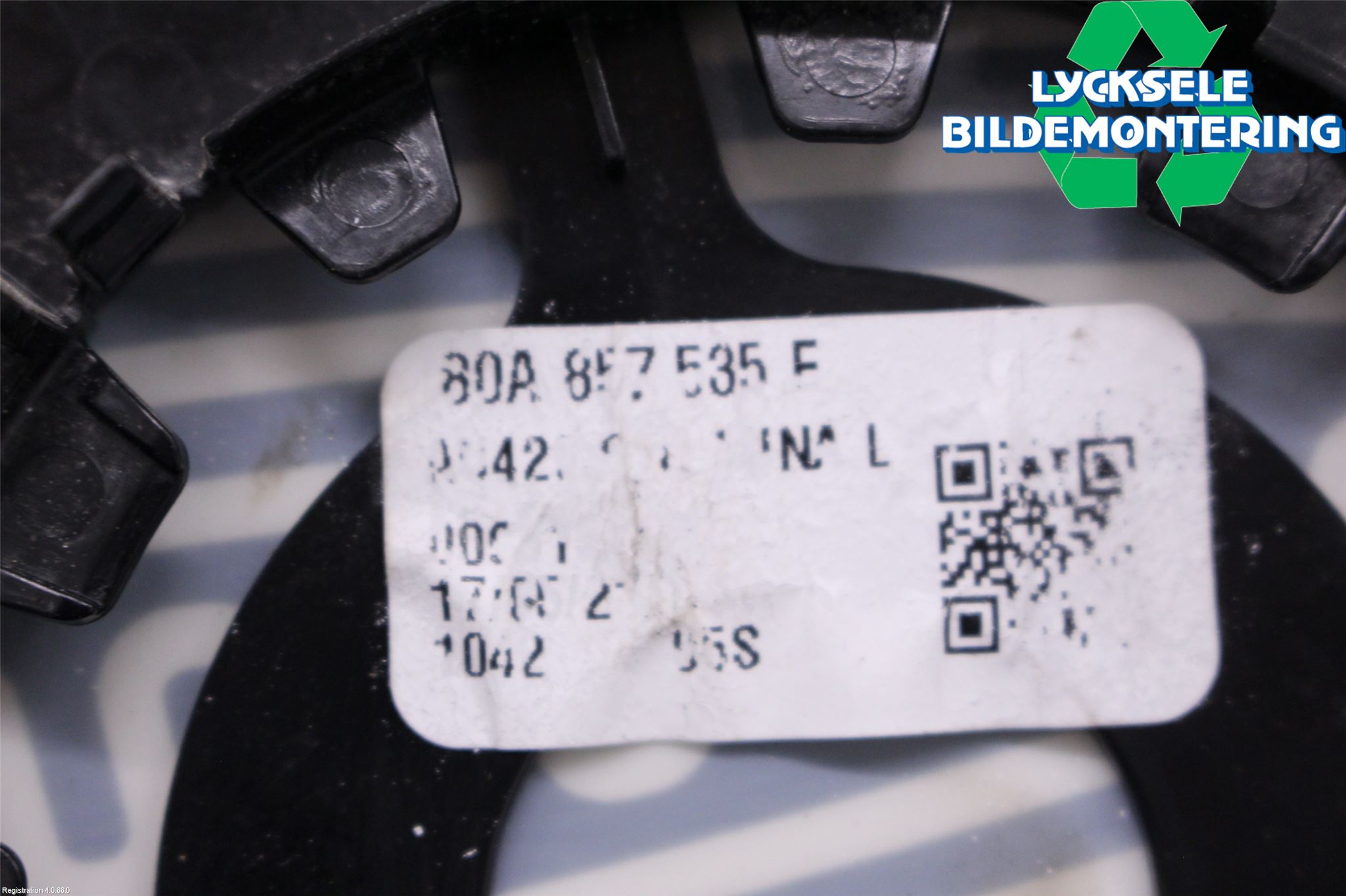 Audi Q5/SQ5 17- Spegelglas Vä