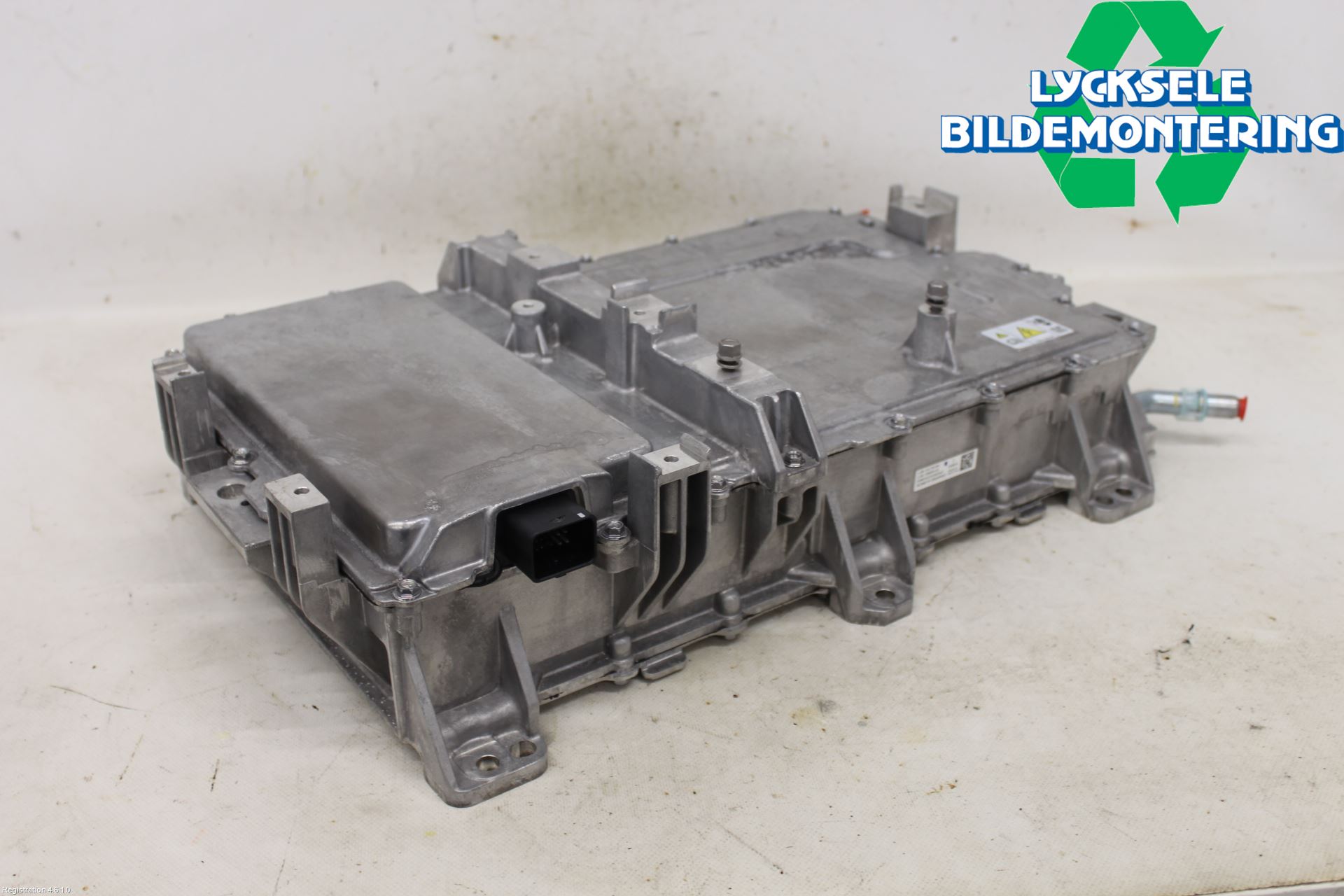 Ford MUSTANG Mach-E 21- Batteriladdare Högspänning