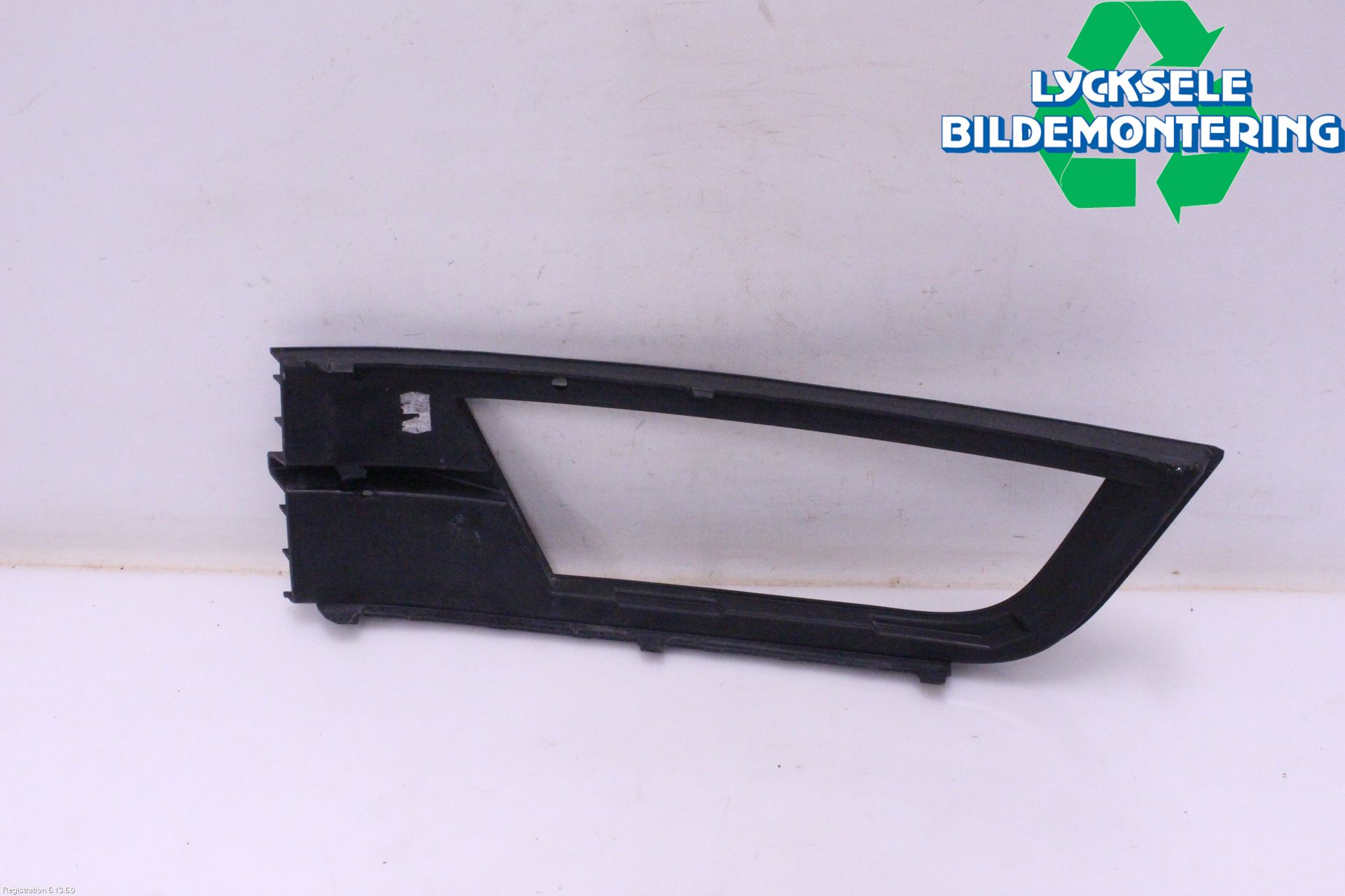 Skoda OCTAVIA (5E) 13-20 Dimljussarg Fram