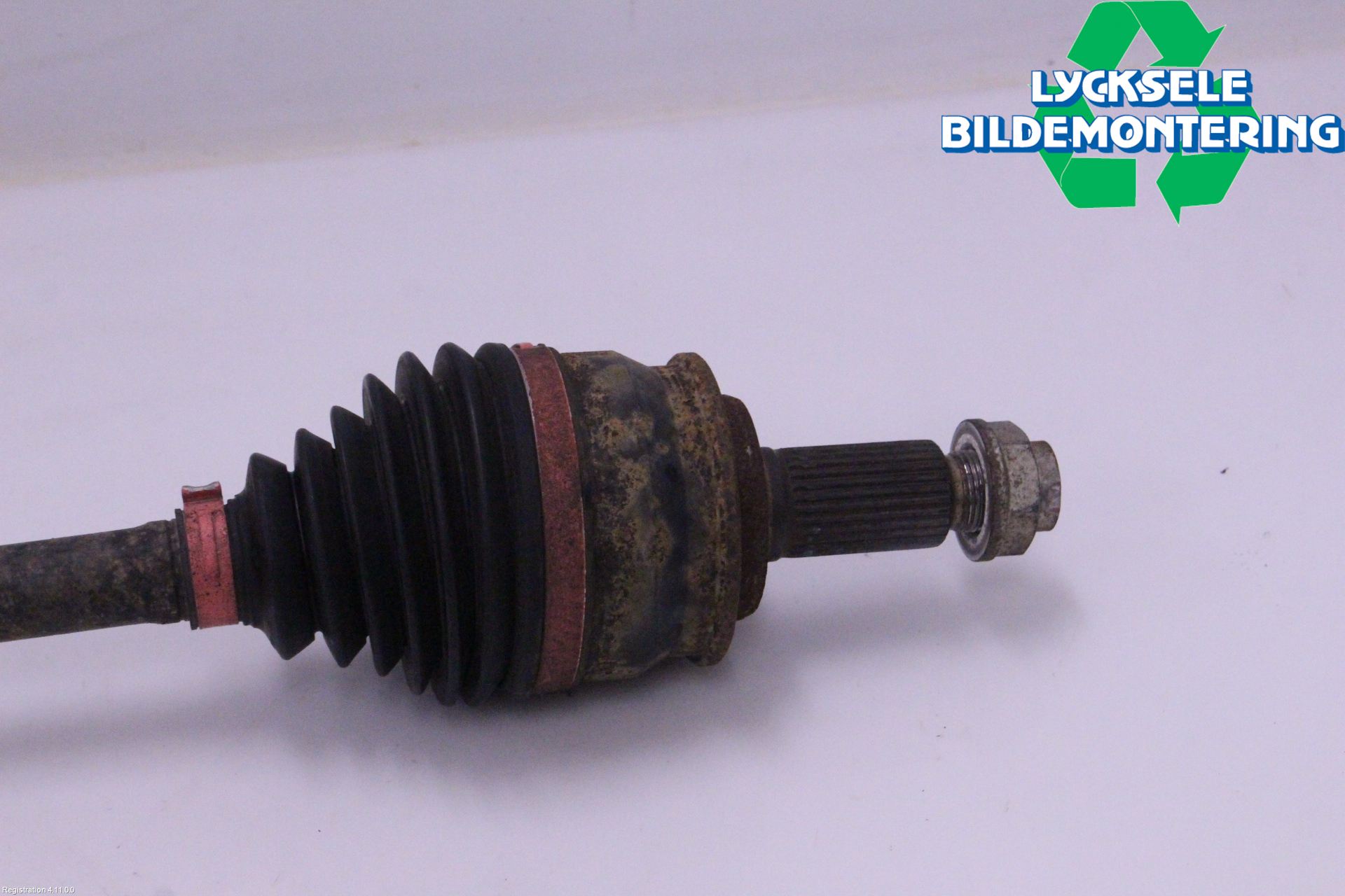 Suzuki GRAND VITARA II 06-14 Drivaxel Fram Höger