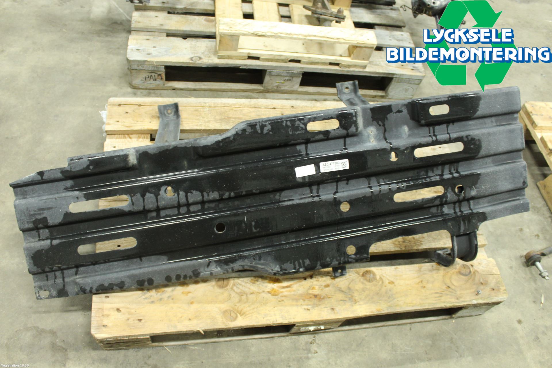 Dodge PICK UP RAM 81- Hasplåt Plåt-Plast