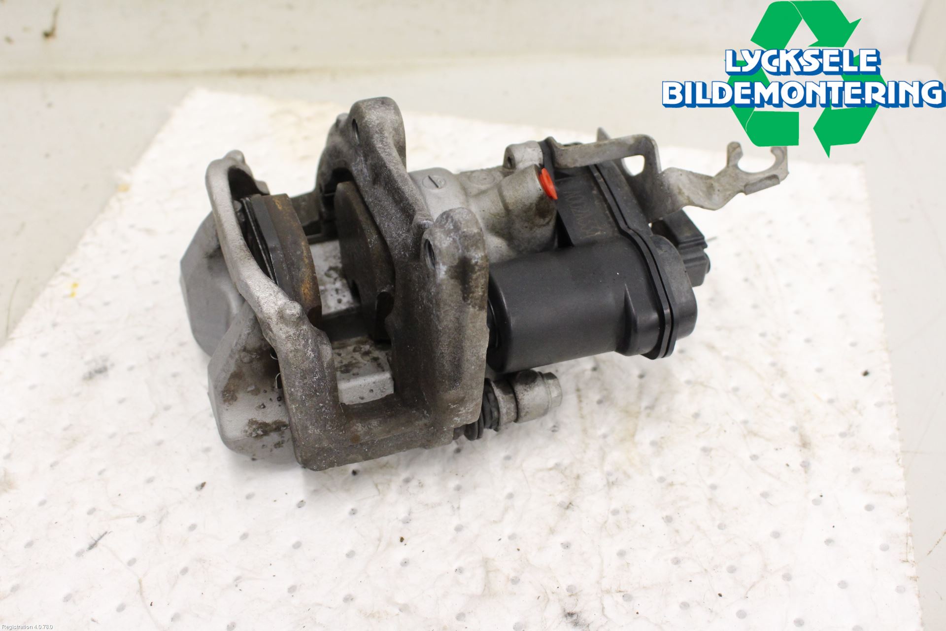 BMW X3 G01 18- Bromsok Bak Vänster