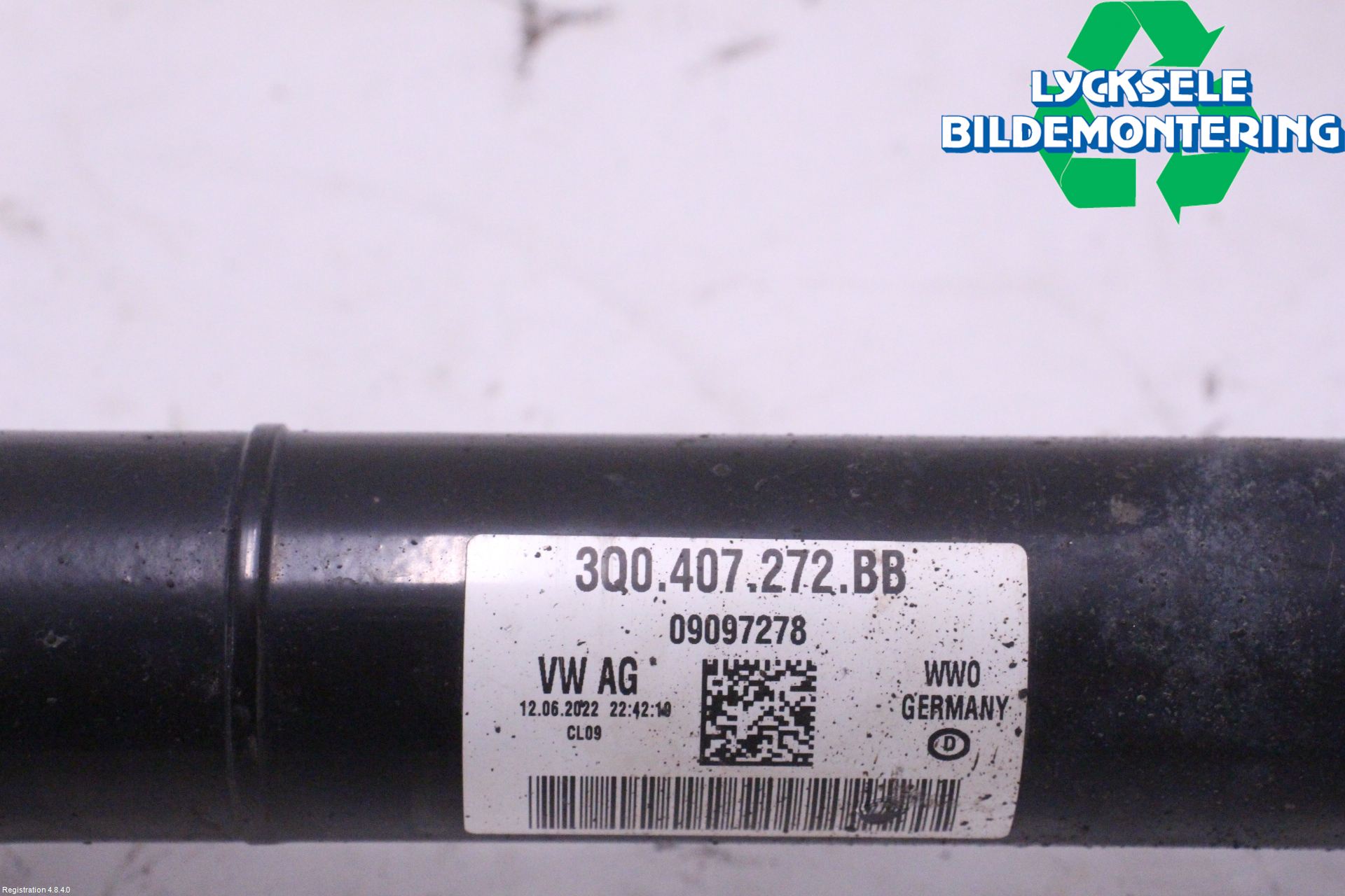 Volkswagen VW TIGUAN 16-24 Drivaxel Fram Höger