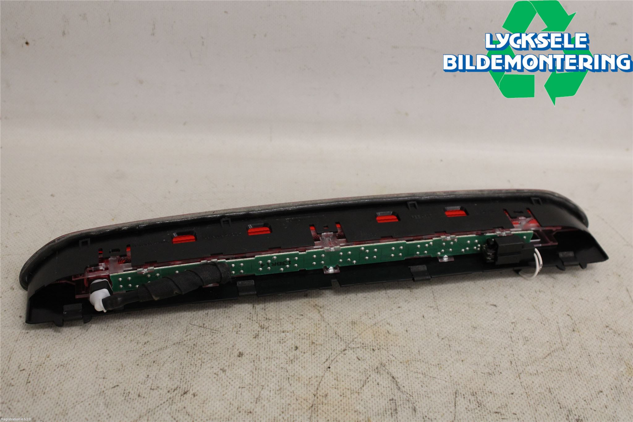 Volkswagen VW GOLF / E-GOLF VII 13-20 Bromsljus Bakruta