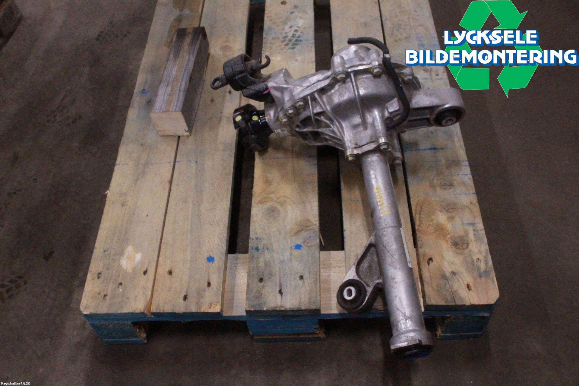 Volkswagen VW AMAROK T1 23- Framvagn Diffrential