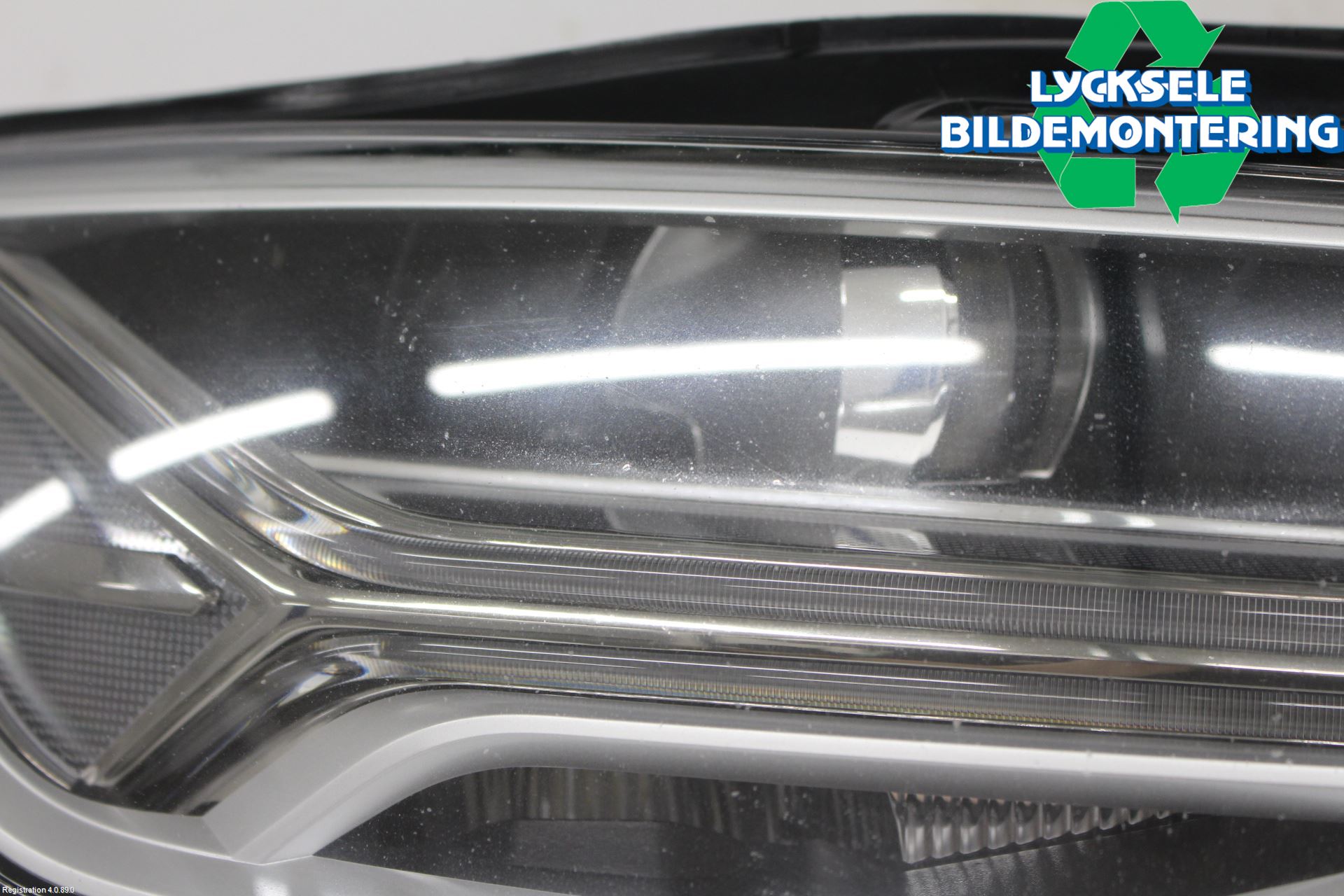 Audi A6 ALLROAD 12-18 Strålkastare Höger