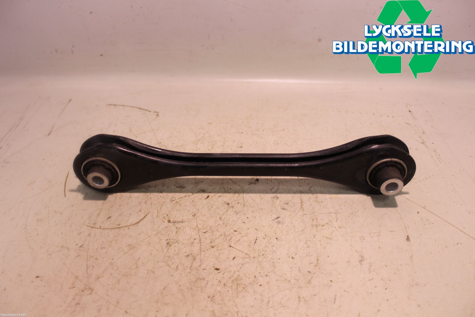 Seat TARRACO 19- Bärarm Bak Vänster